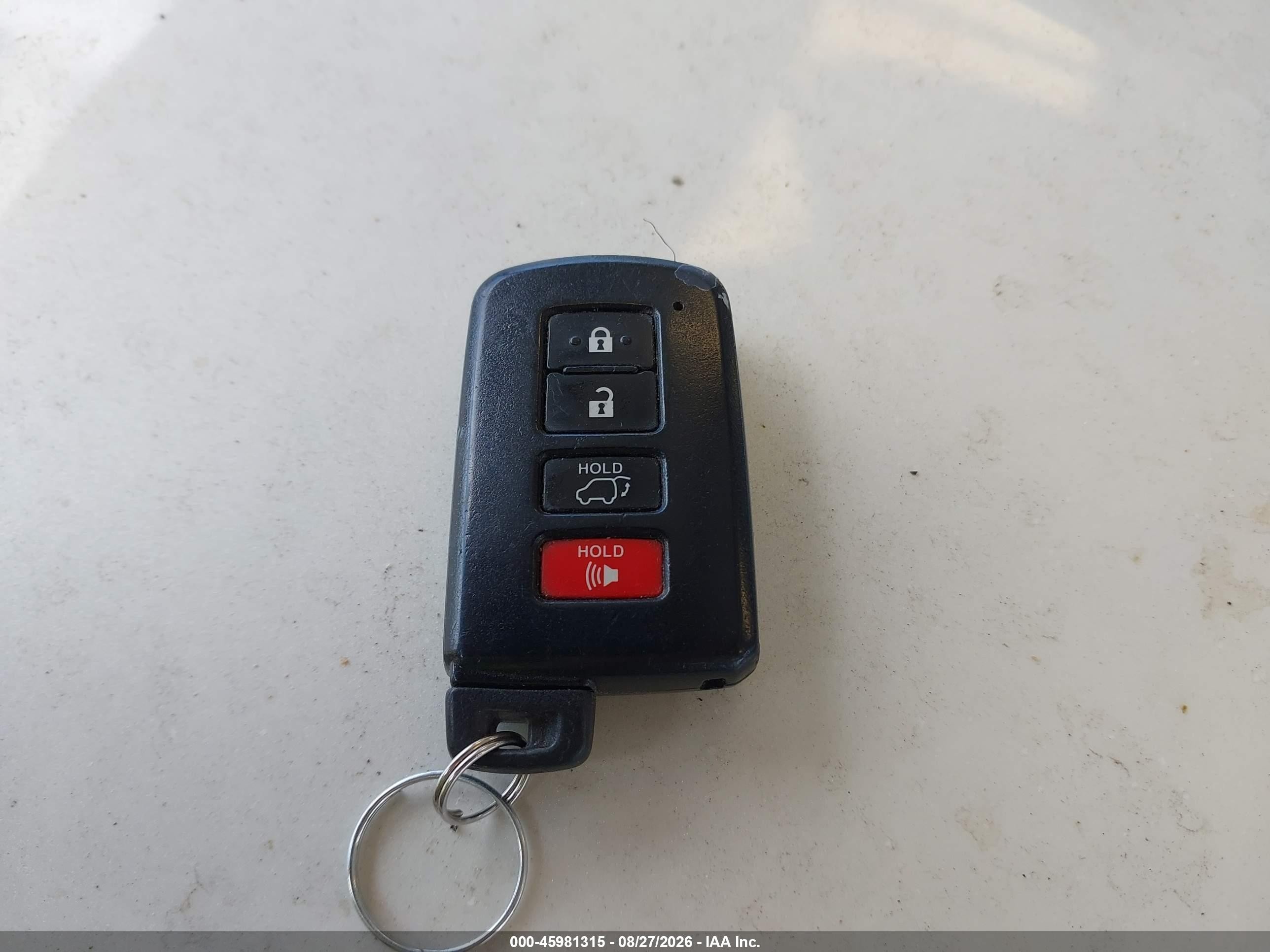 2015 Toyota Highlander Xle V6 Белый vin: 5TDJKRFH2FS199221