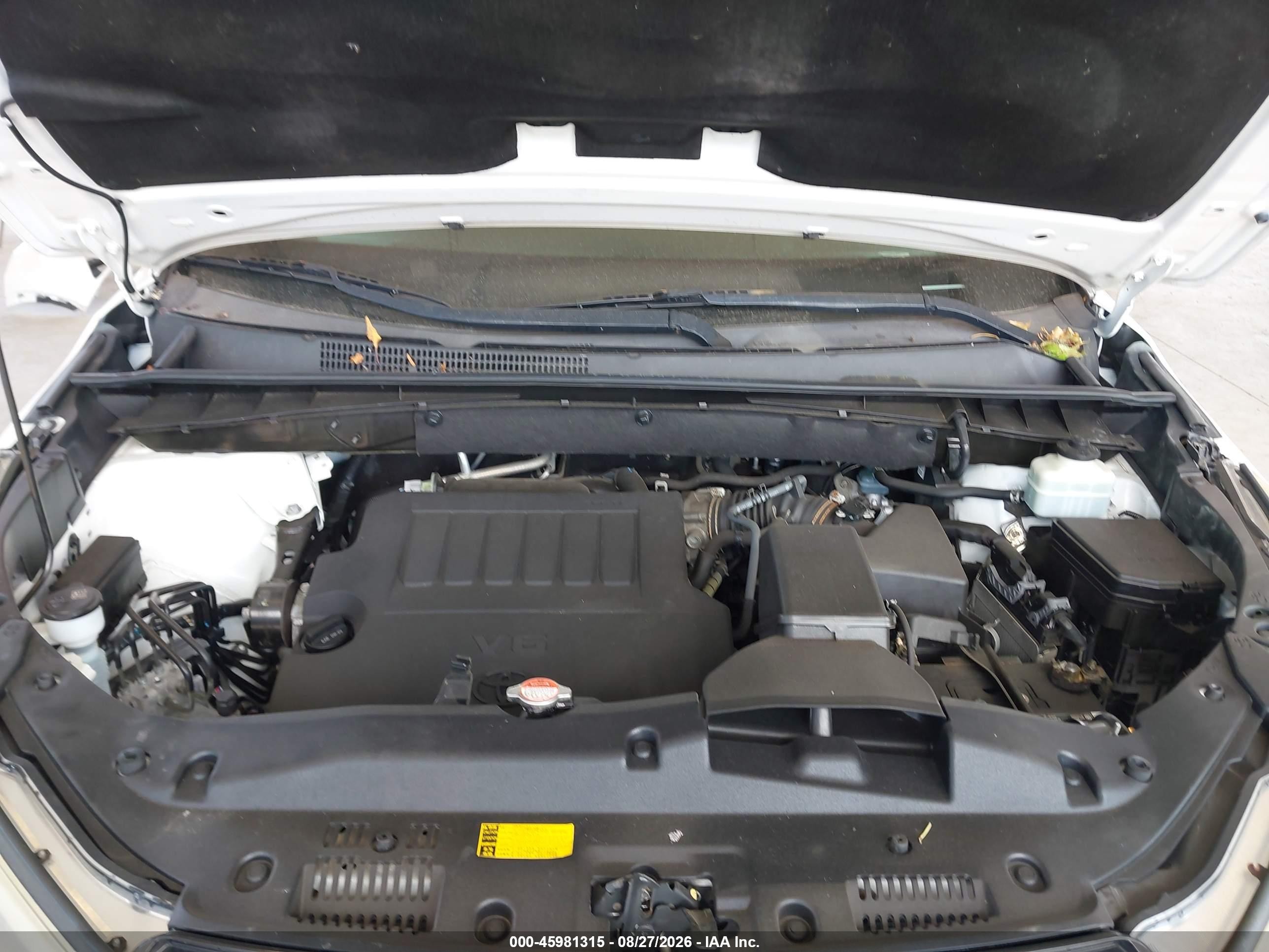 2015 Toyota Highlander Xle V6 Белый vin: 5TDJKRFH2FS199221