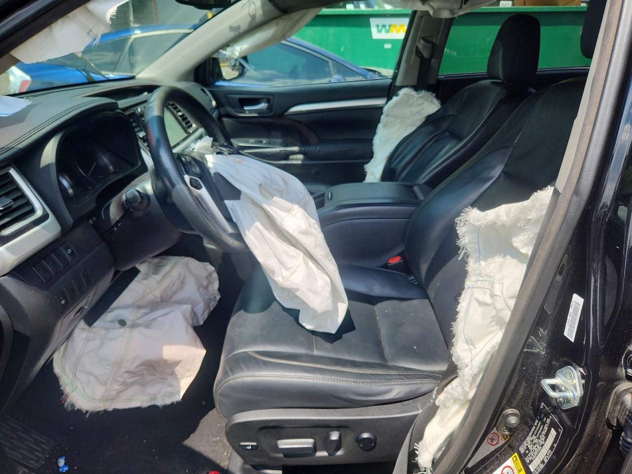 2015 Toyota Highlander Xle Черный vin: 5TDJKRFH2FS219046