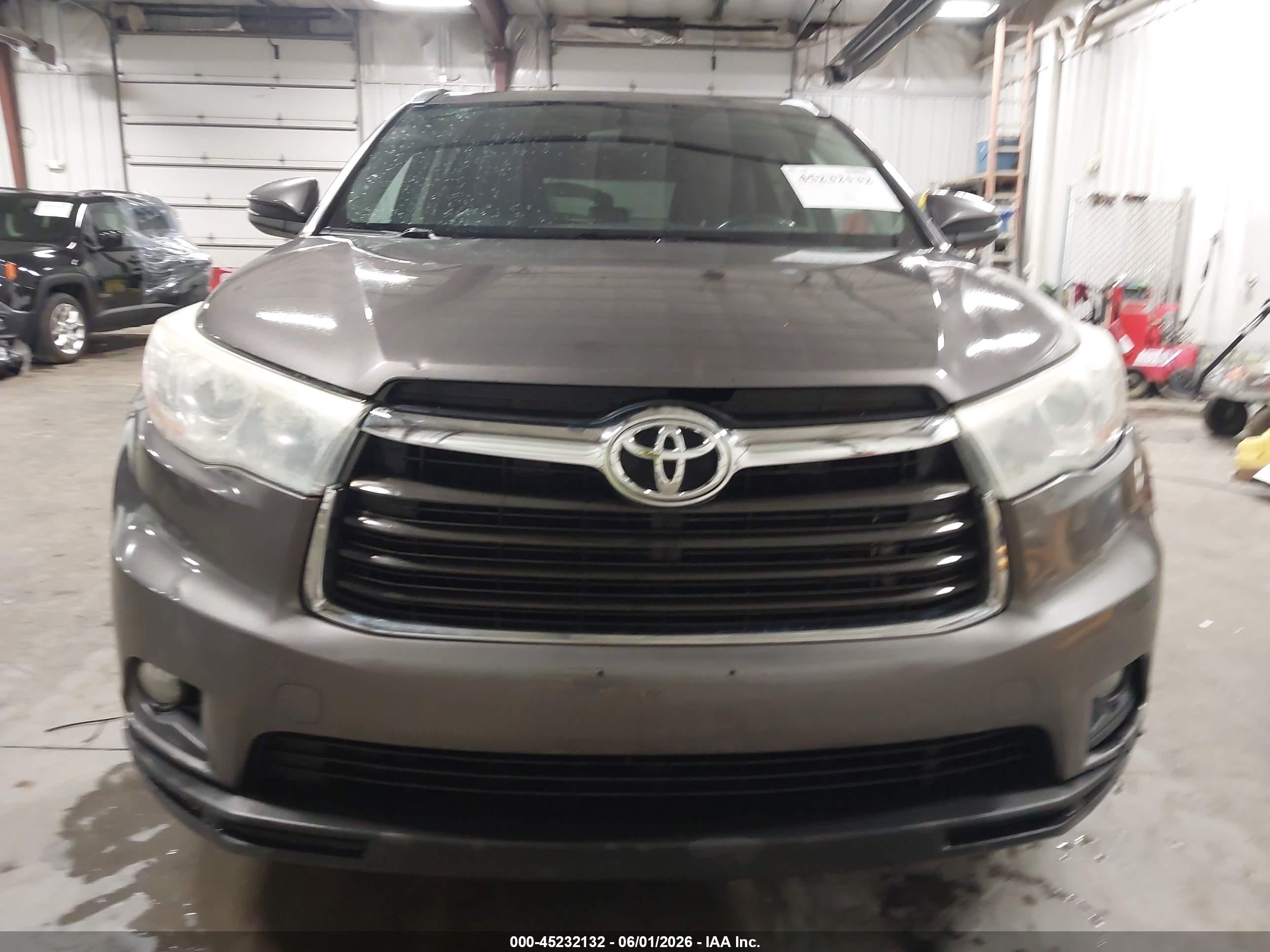 2015 Toyota Highlander Xle V6 Gray vin: 5TDJKRFH3FS114967