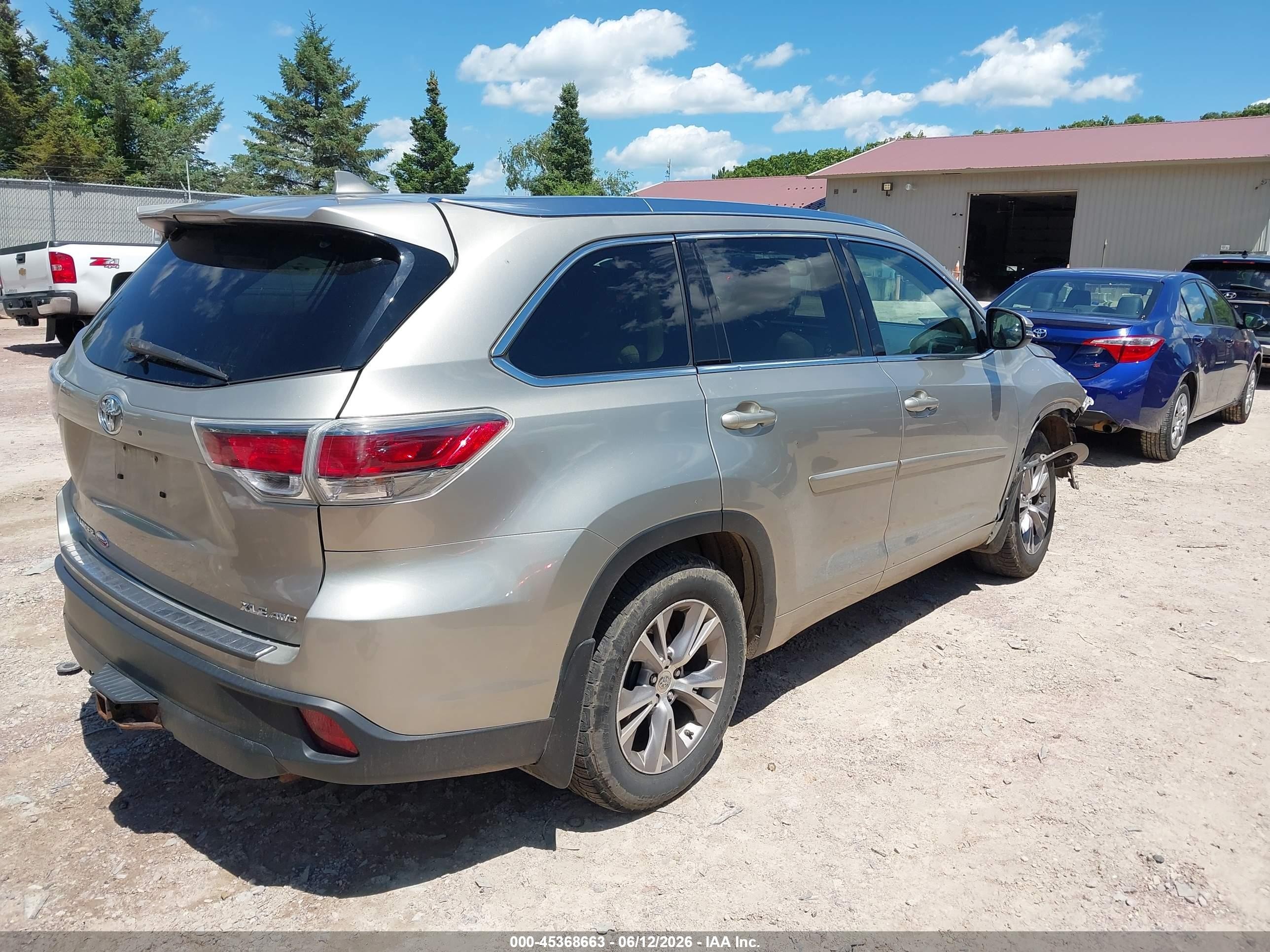 2015 Toyota Highlander Xle V6 Tan vin: 5TDJKRFH3FS215541