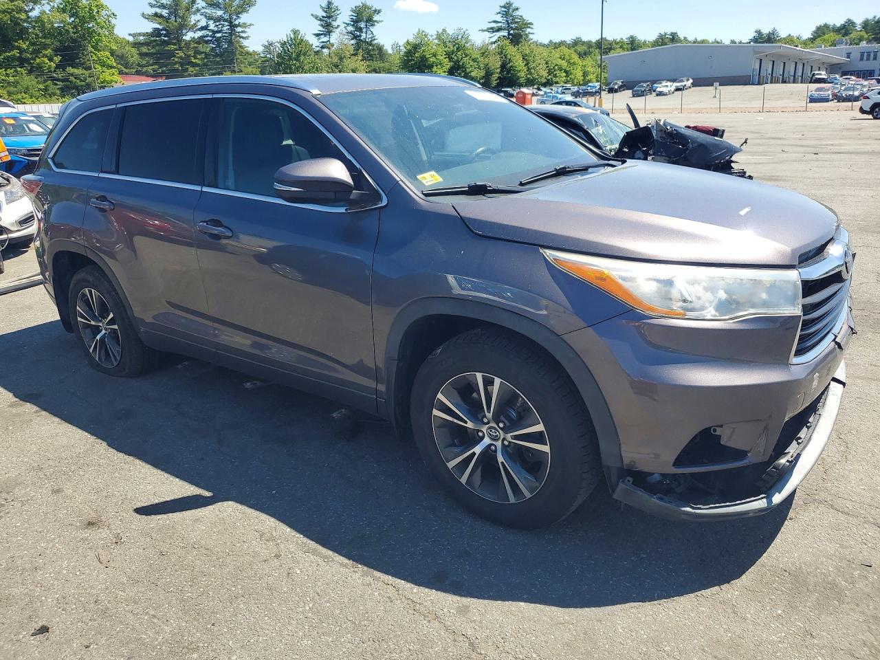 2016 Toyota Highlander Xle Серый vin: 5TDJKRFH3GS504663