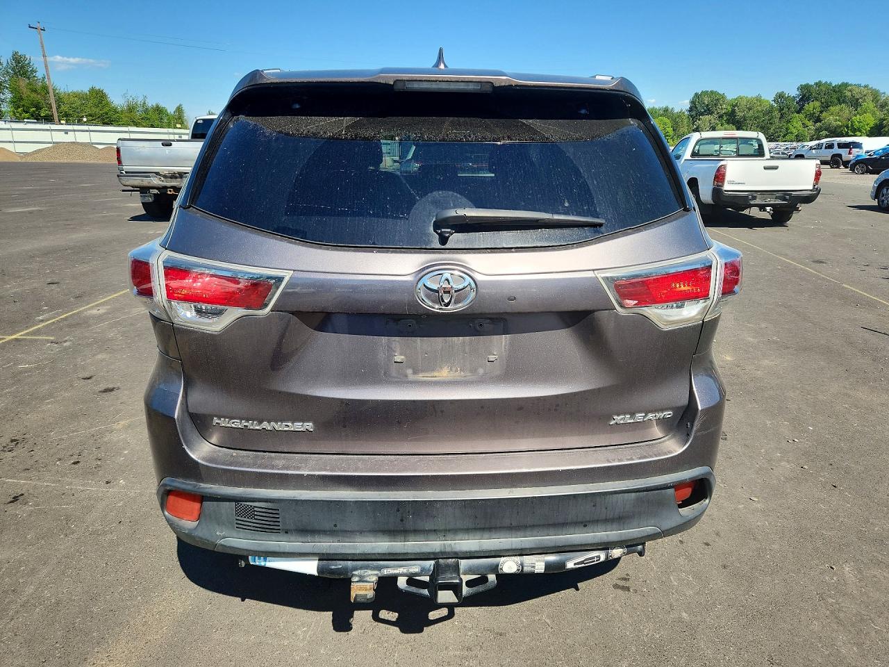 2014 Toyota Highlander Xle Gray vin: 5TDJKRFH4ES031501