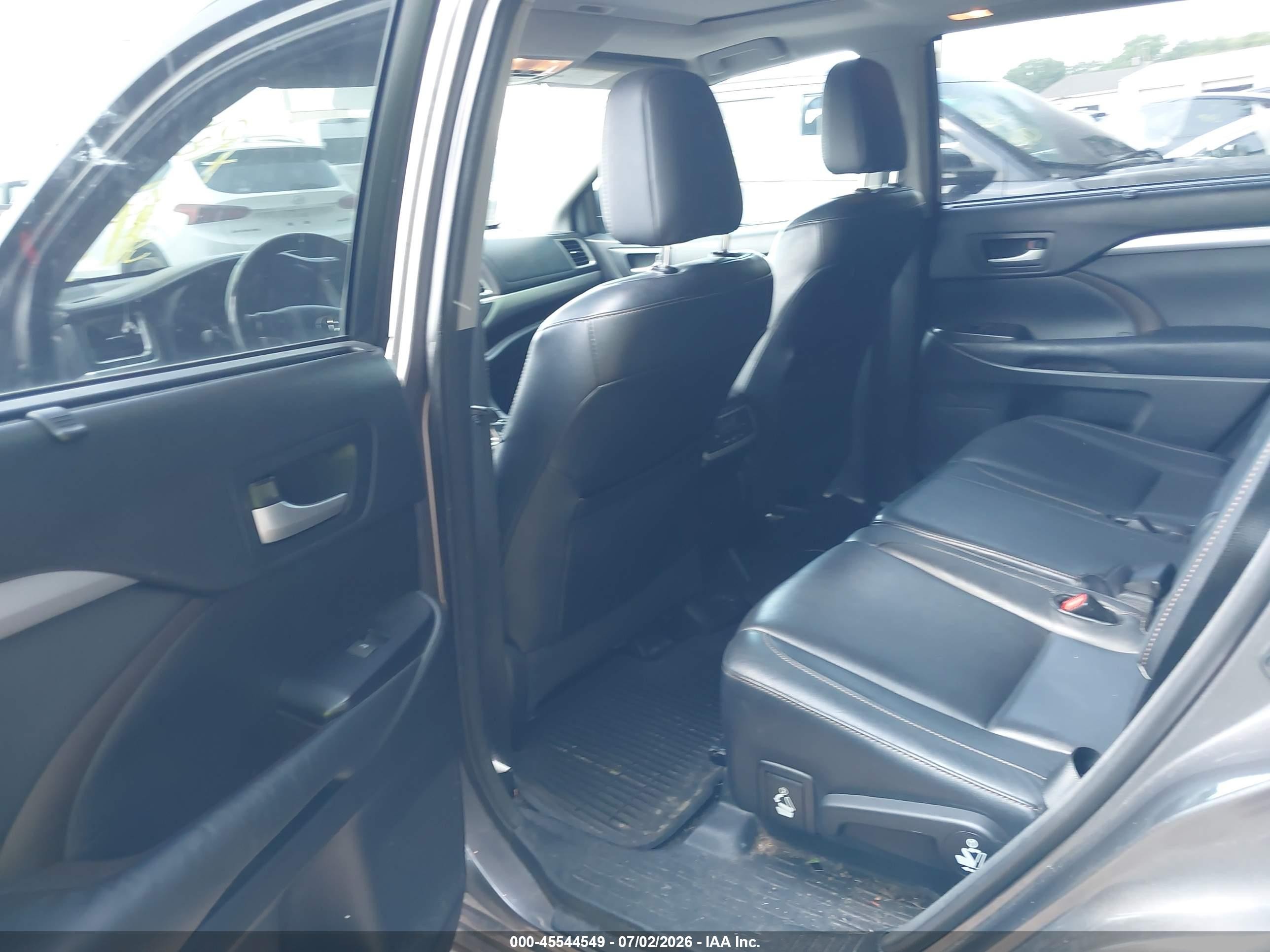 2014 Toyota Highlander Xle V6 Gray vin: 5TDJKRFH4ES033944