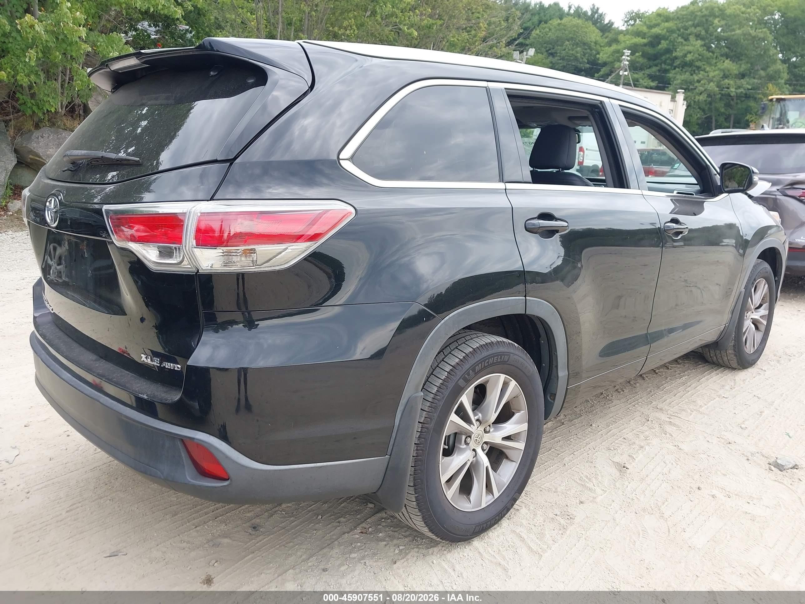 2015 Toyota Highlander Xle V6 Black vin: 5TDJKRFH4FS120664