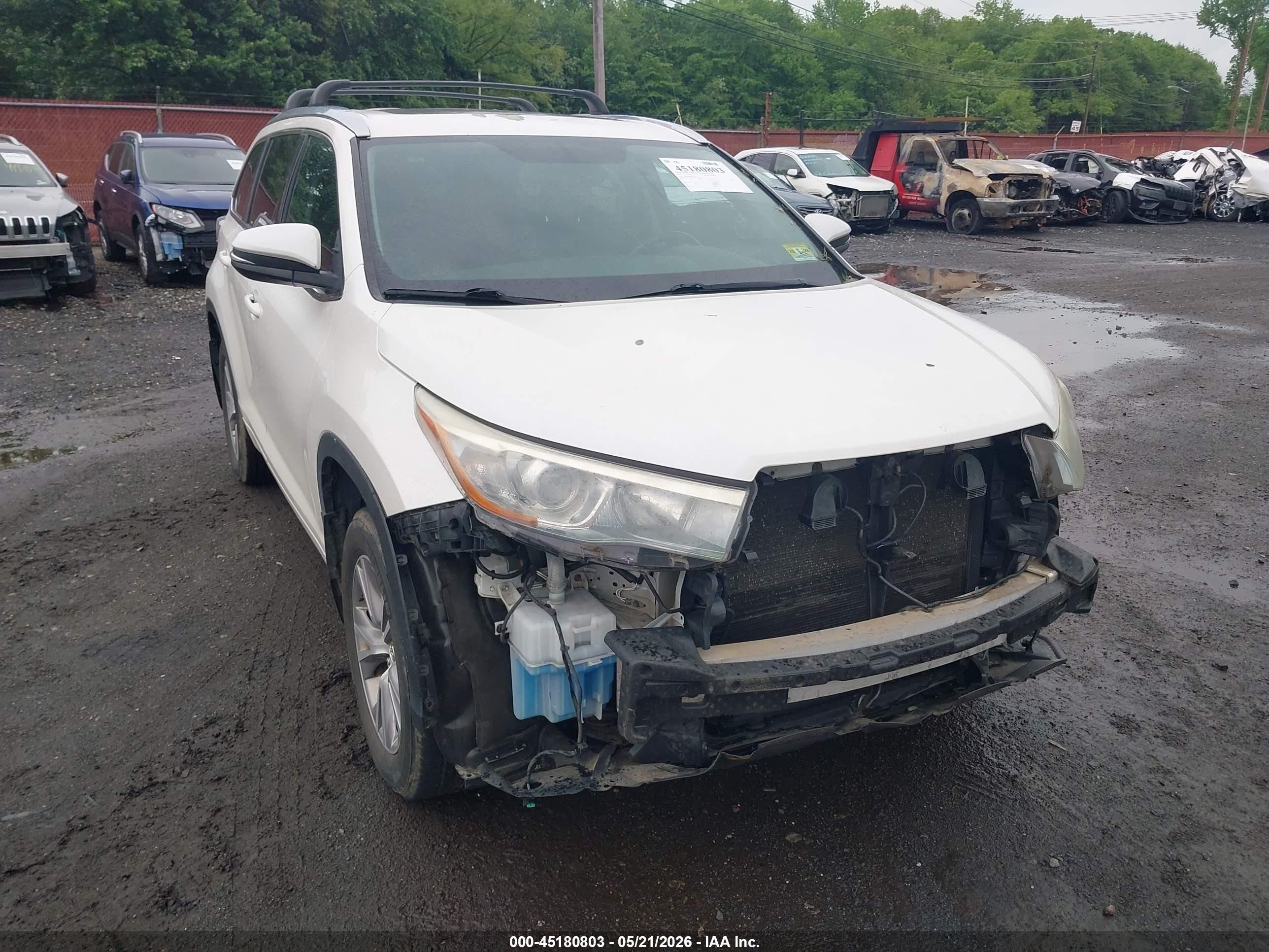 2015 Toyota Highlander Xle V6 White vin: 5TDJKRFH4FS123242