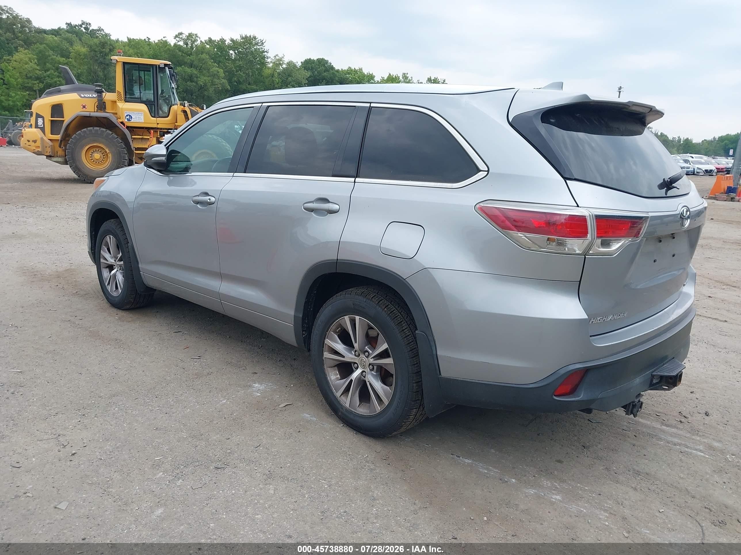 2015 Toyota Highlander Xle V6 Silver vin: 5TDJKRFH4FS129347