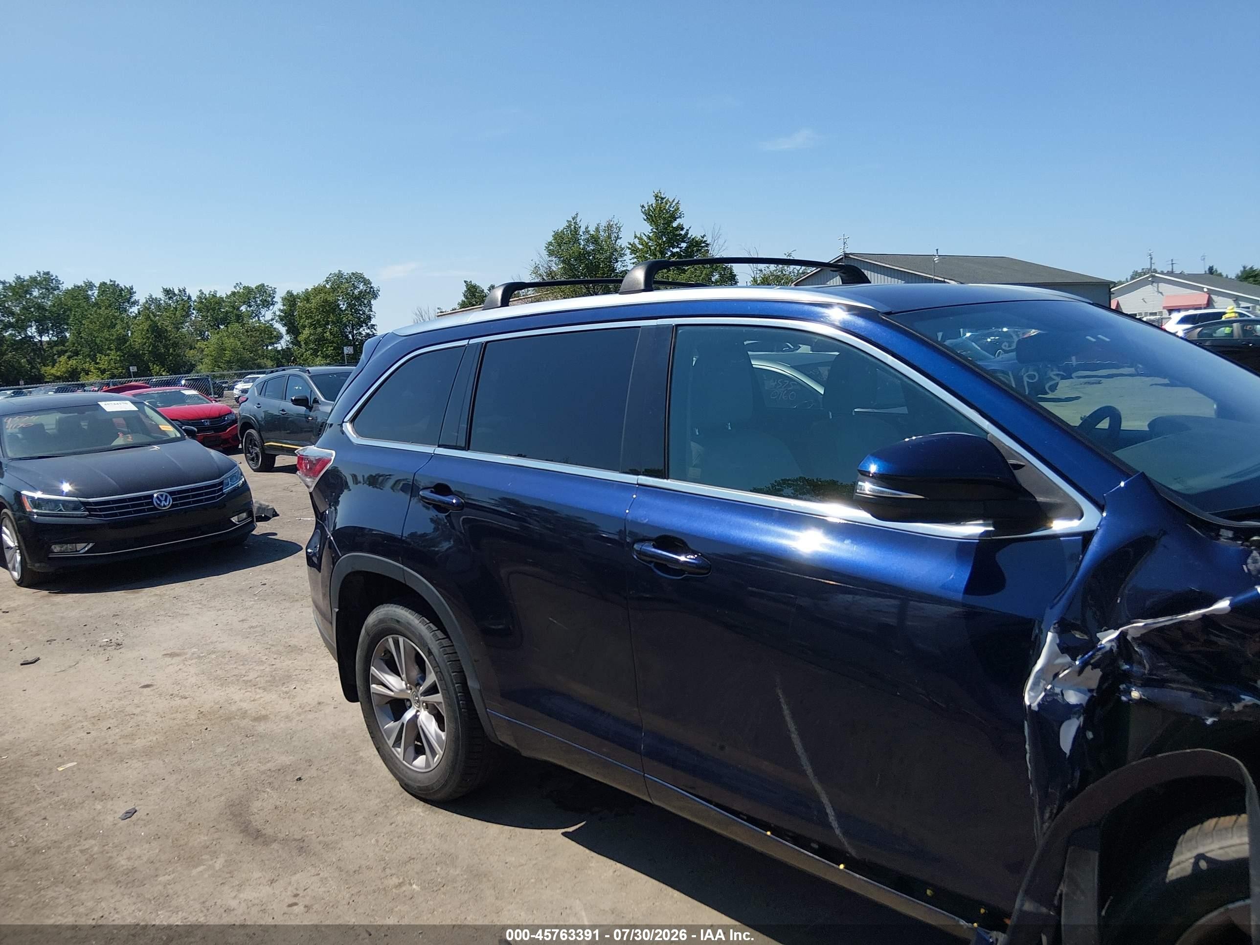 2015 Toyota Highlander Xle V6 Blue vin: 5TDJKRFH4FS152420