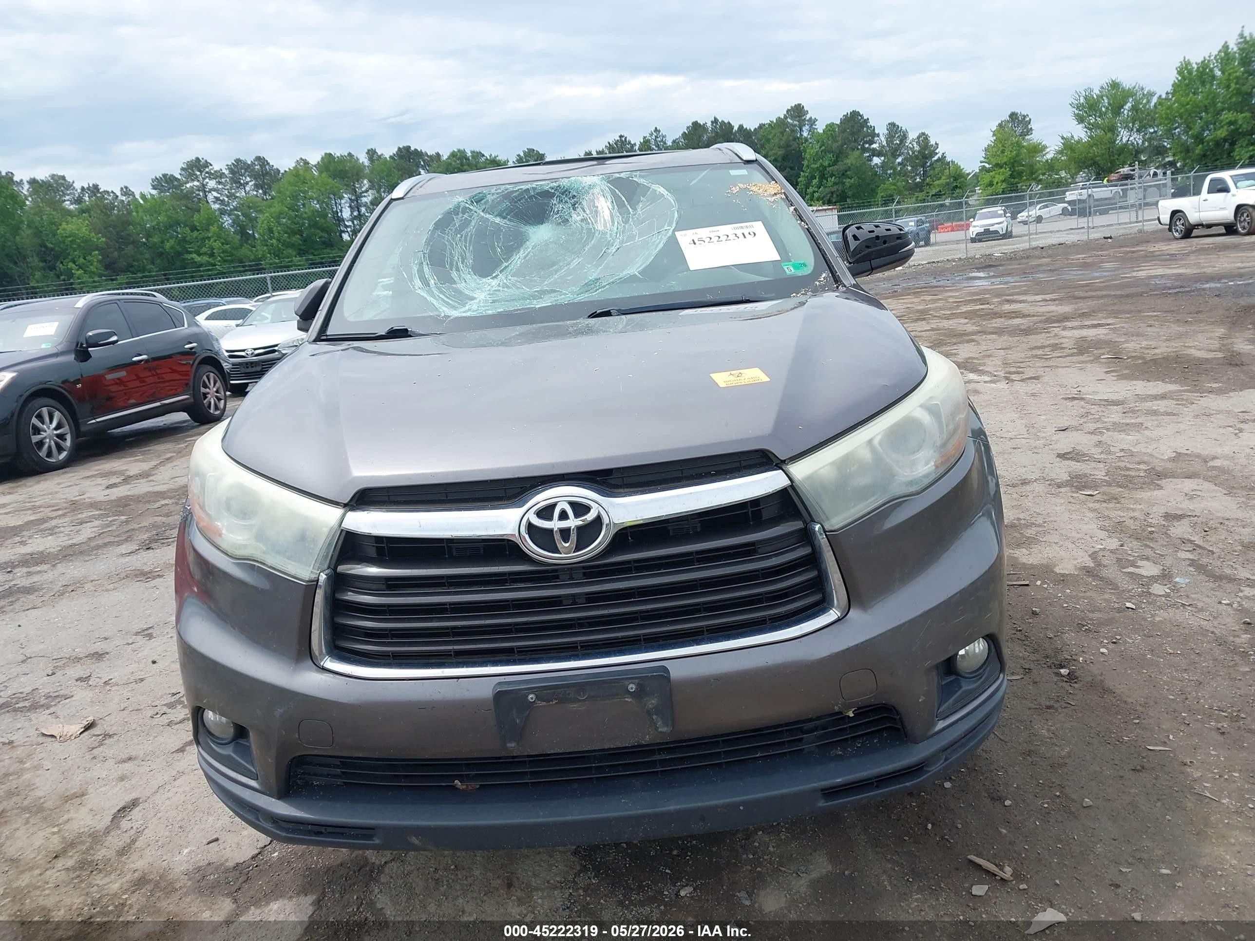 2015 Toyota Highlander Xle V6 Серый vin: 5TDJKRFH5FS095189