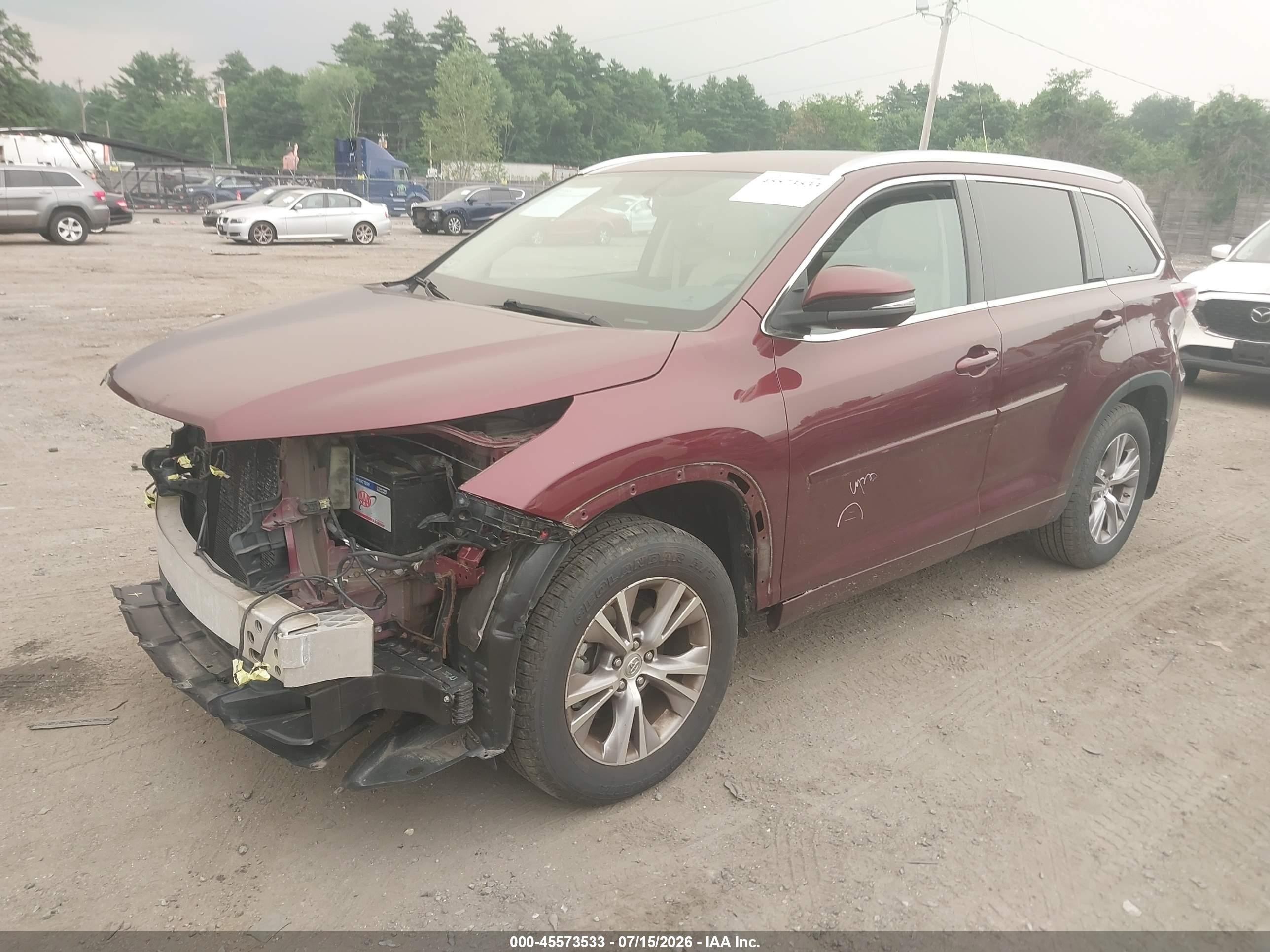 2015 Toyota Highlander Xle V6 Red vin: 5TDJKRFH5FS098609