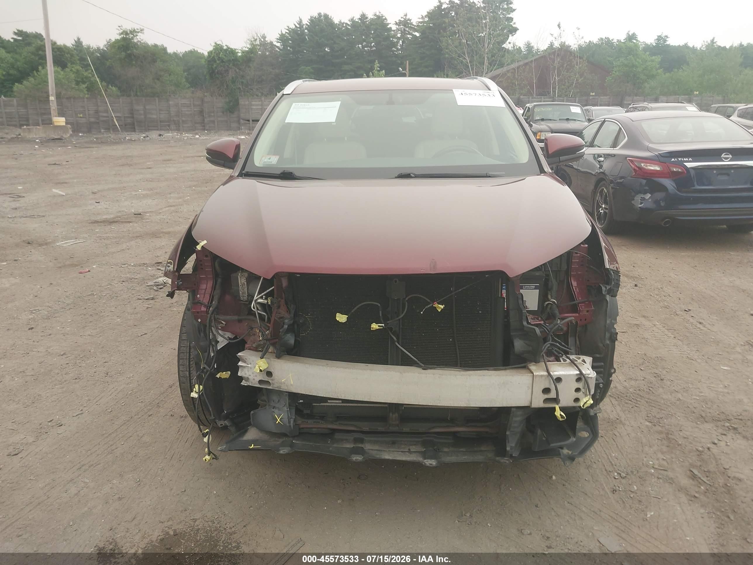 2015 Toyota Highlander Xle V6 Red vin: 5TDJKRFH5FS098609