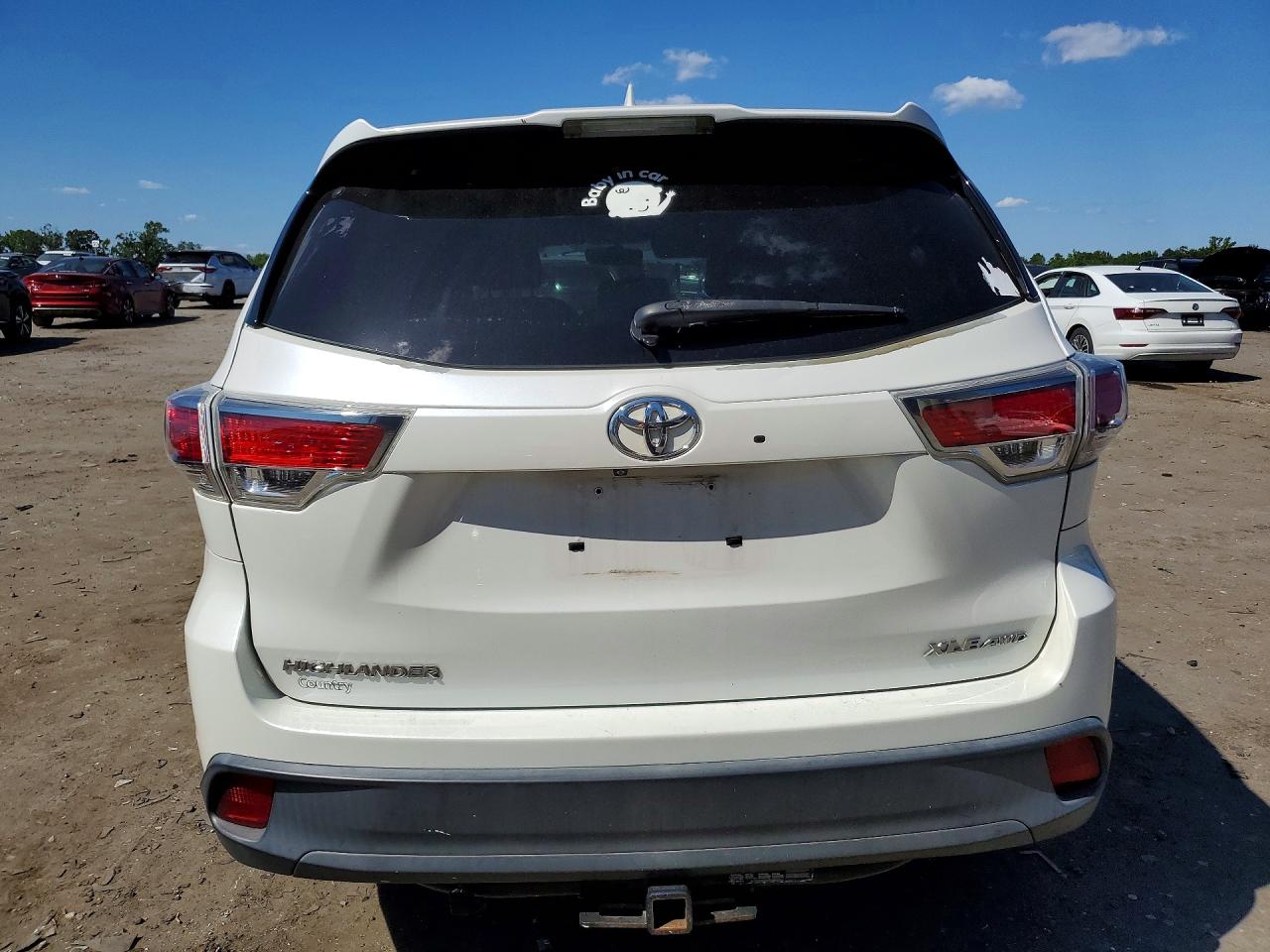 2015 Toyota Highlander Xle White vin: 5TDJKRFH5FS155794