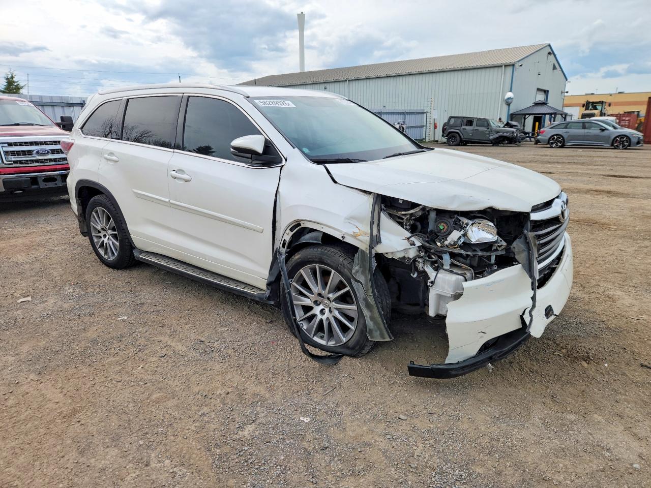 2015 Toyota Highlander Xle White vin: 5TDJKRFH5FS199939