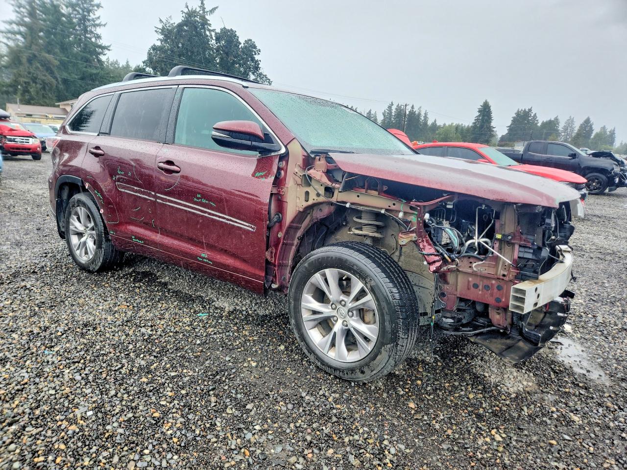 2015 Toyota Highlander Xle Maroon vin: 5TDJKRFH5FS205335