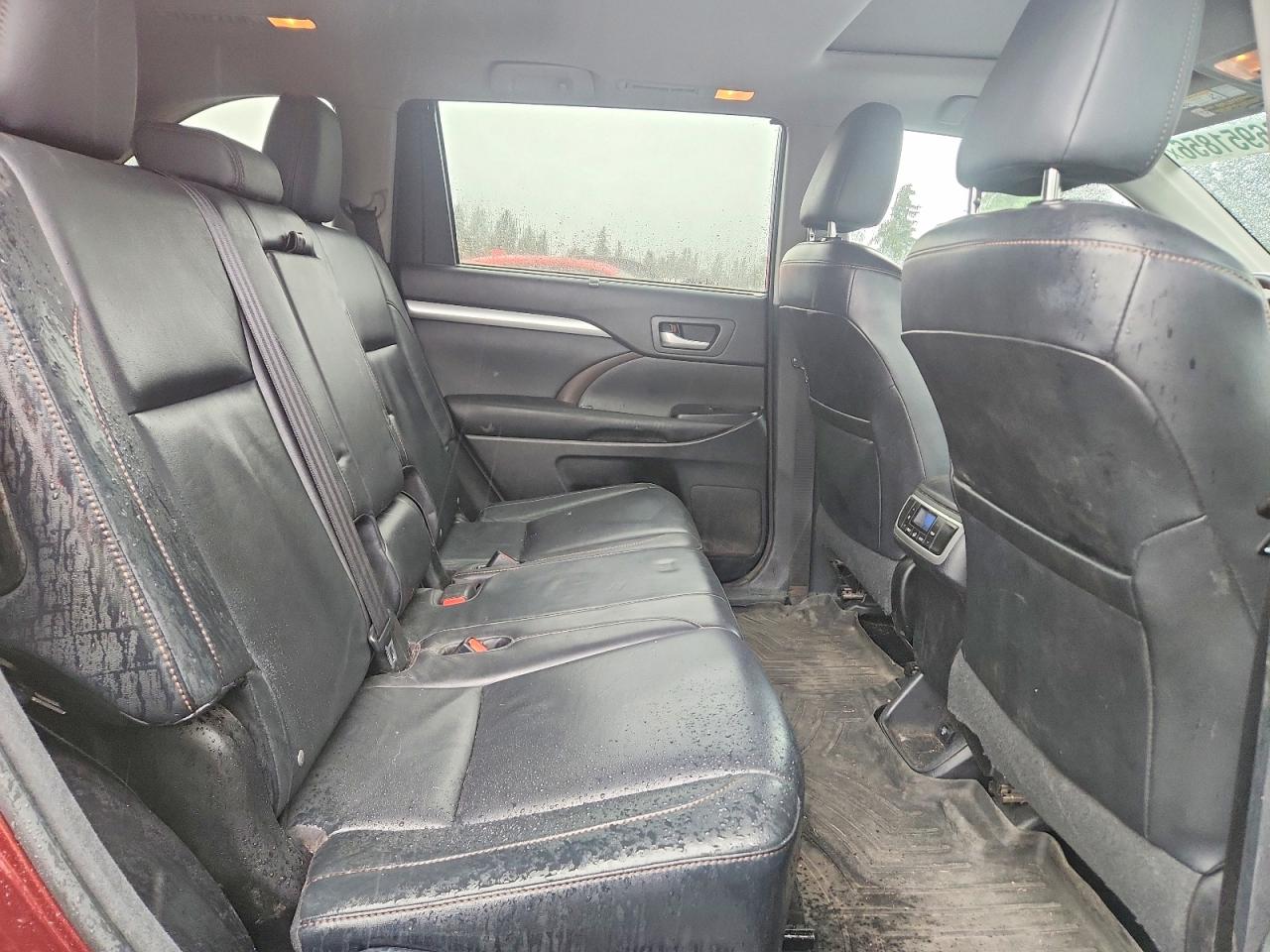 2015 Toyota Highlander Xle Maroon vin: 5TDJKRFH5FS205335