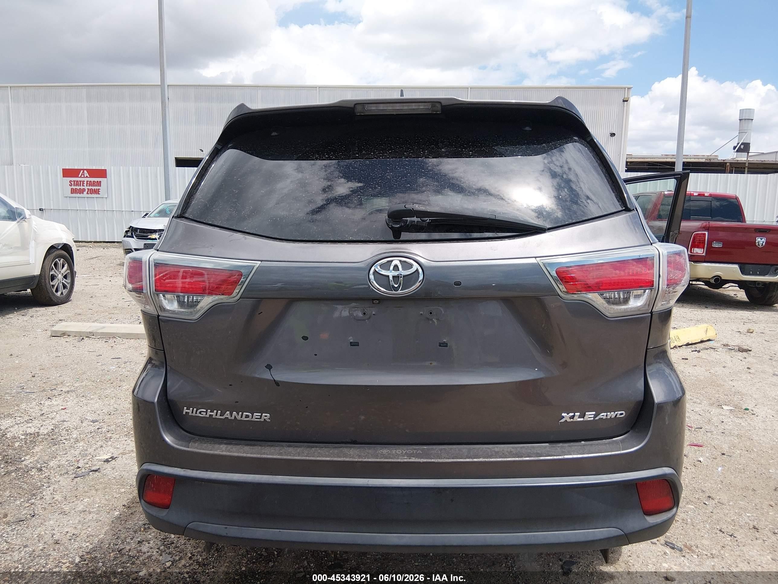 2015 Toyota Highlander Xle V6 Gray vin: 5TDJKRFH5FS208574