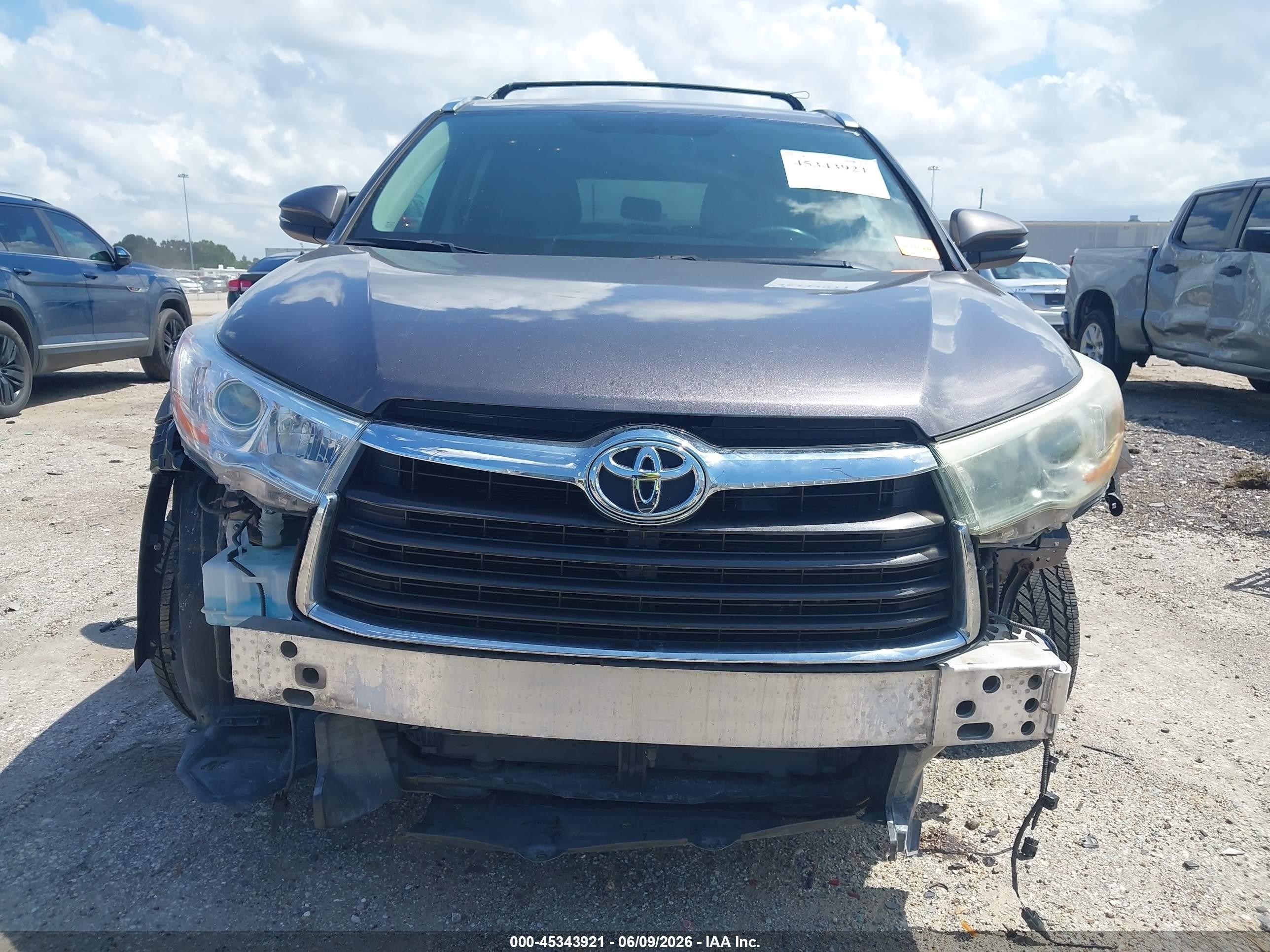 2015 Toyota Highlander Xle V6 Gray vin: 5TDJKRFH5FS208574