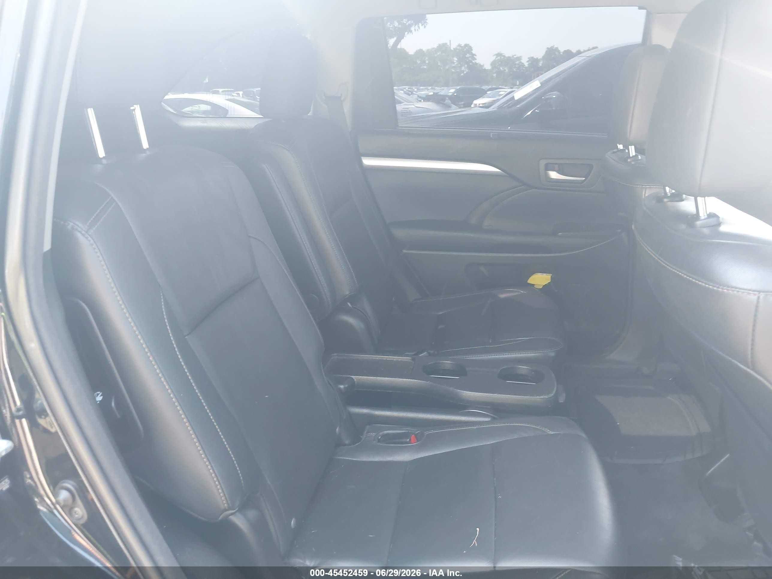 2014 Toyota Highlander Xle V6 Black vin: 5TDJKRFH6ES033525