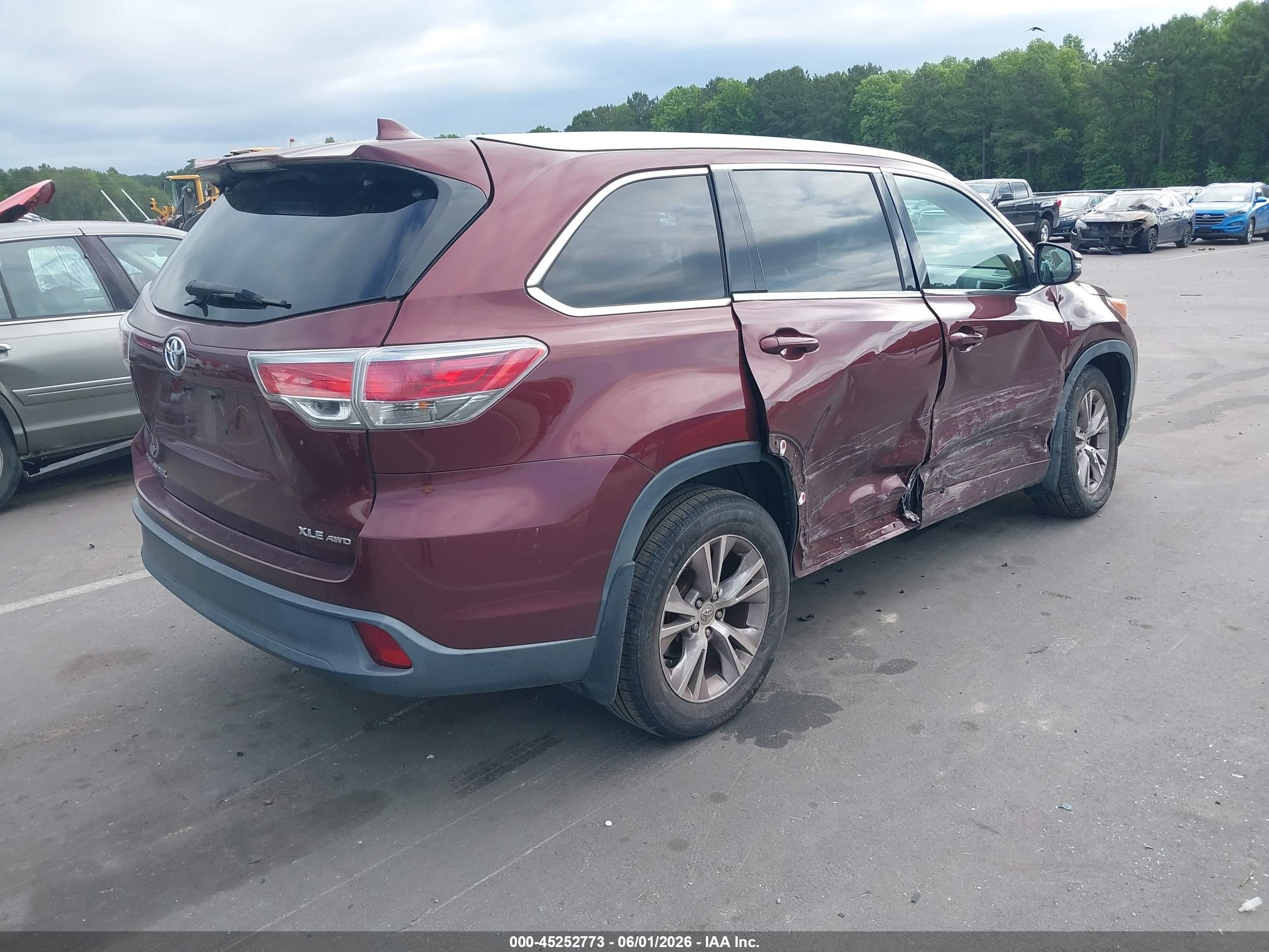 2015 Toyota Highlander Xle V6 Burgundy vin: 5TDJKRFH6FS080703