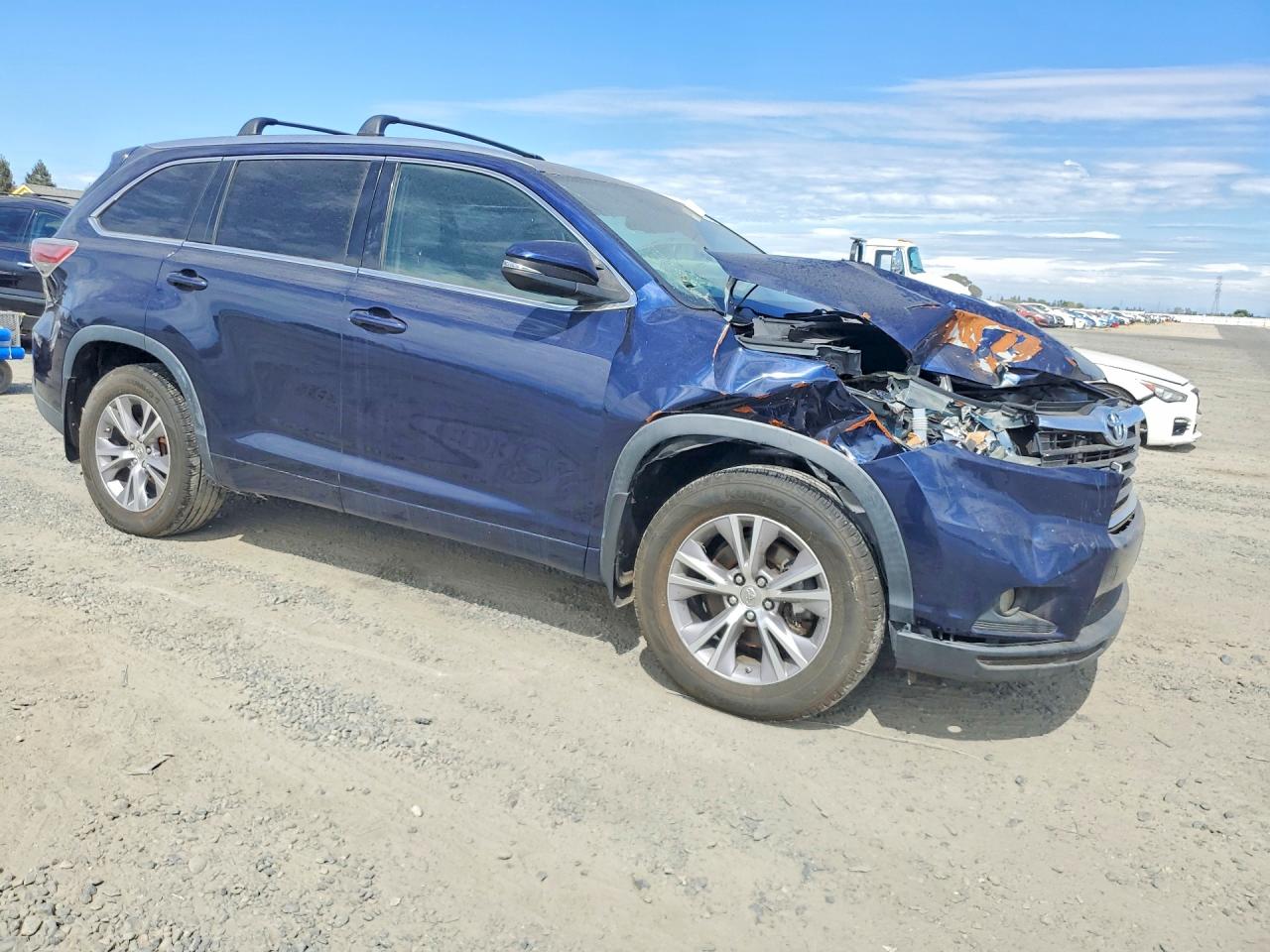 2015 Toyota Highlander Xle Blue vin: 5TDJKRFH6FS104613