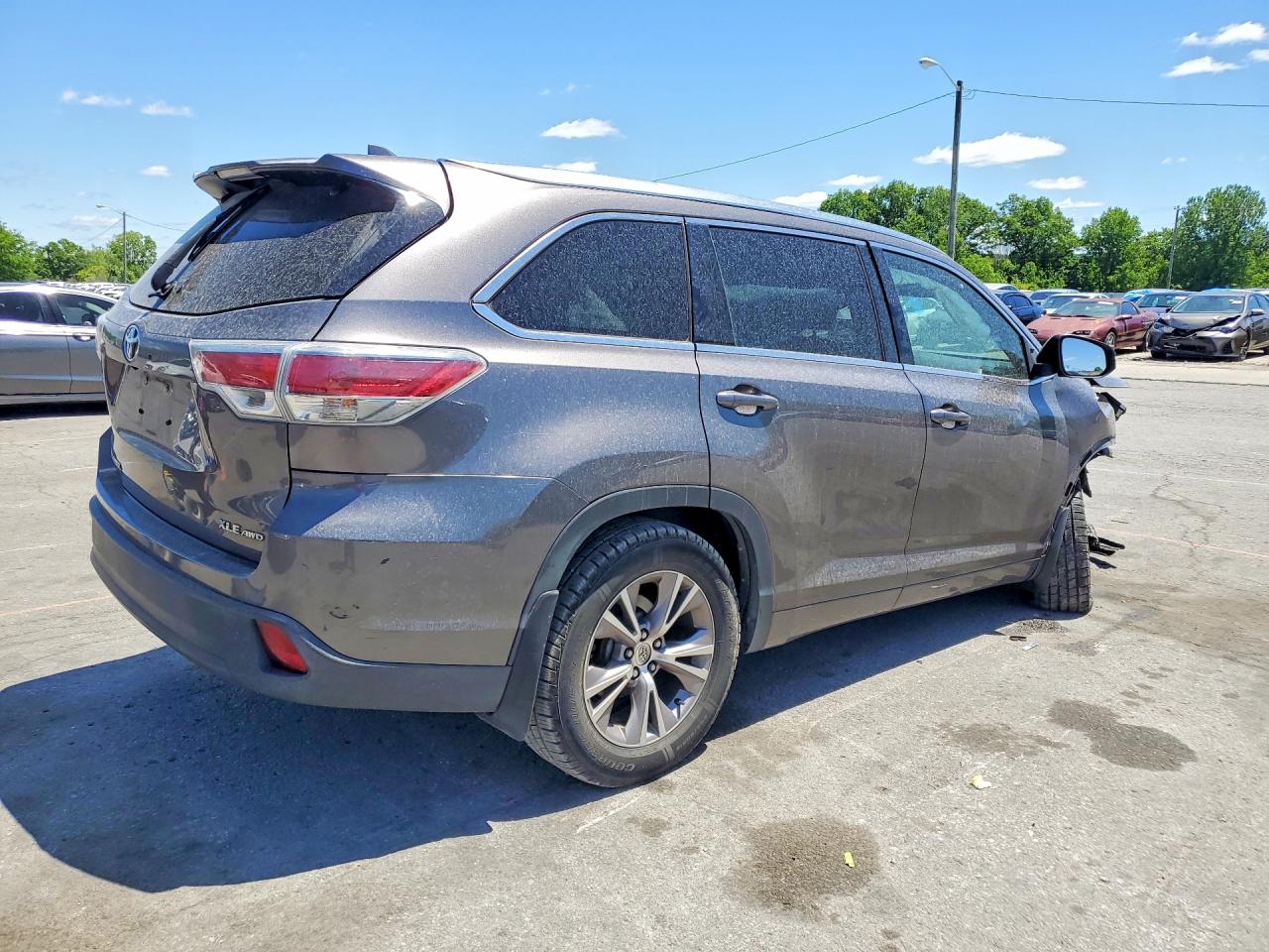 2015 Toyota Highlander Xle Угольный vin: 5TDJKRFH6FS104904