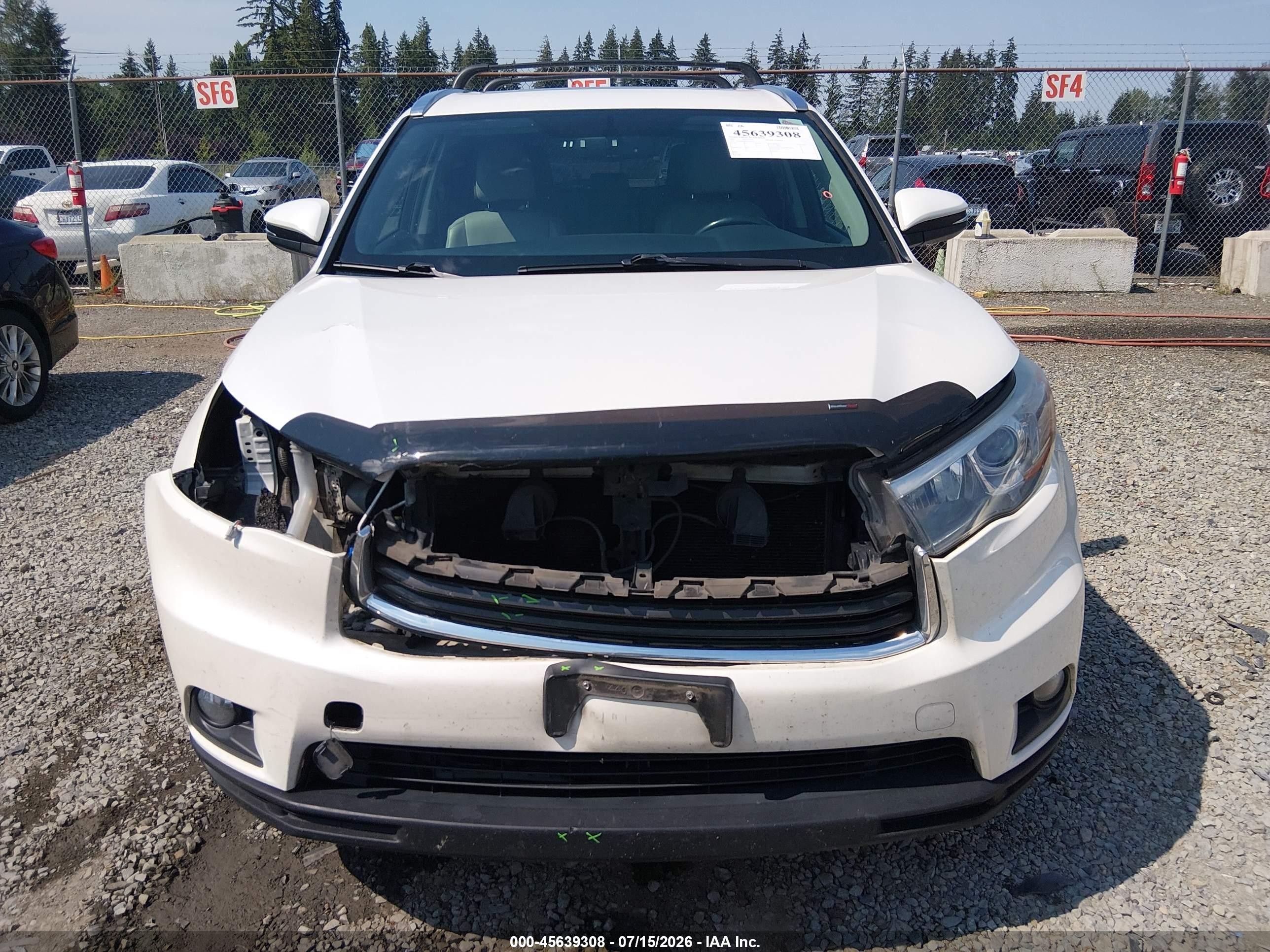 2015 Toyota Highlander Xle V6 White vin: 5TDJKRFH6FS109634