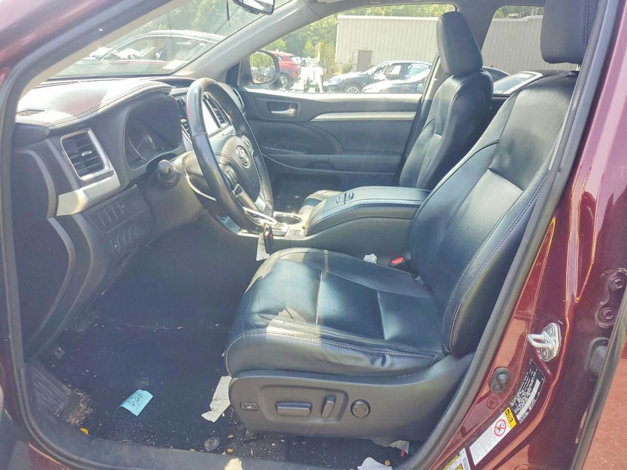 2015 Toyota Highlander Xle Burgundy vin: 5TDJKRFH6FS131083