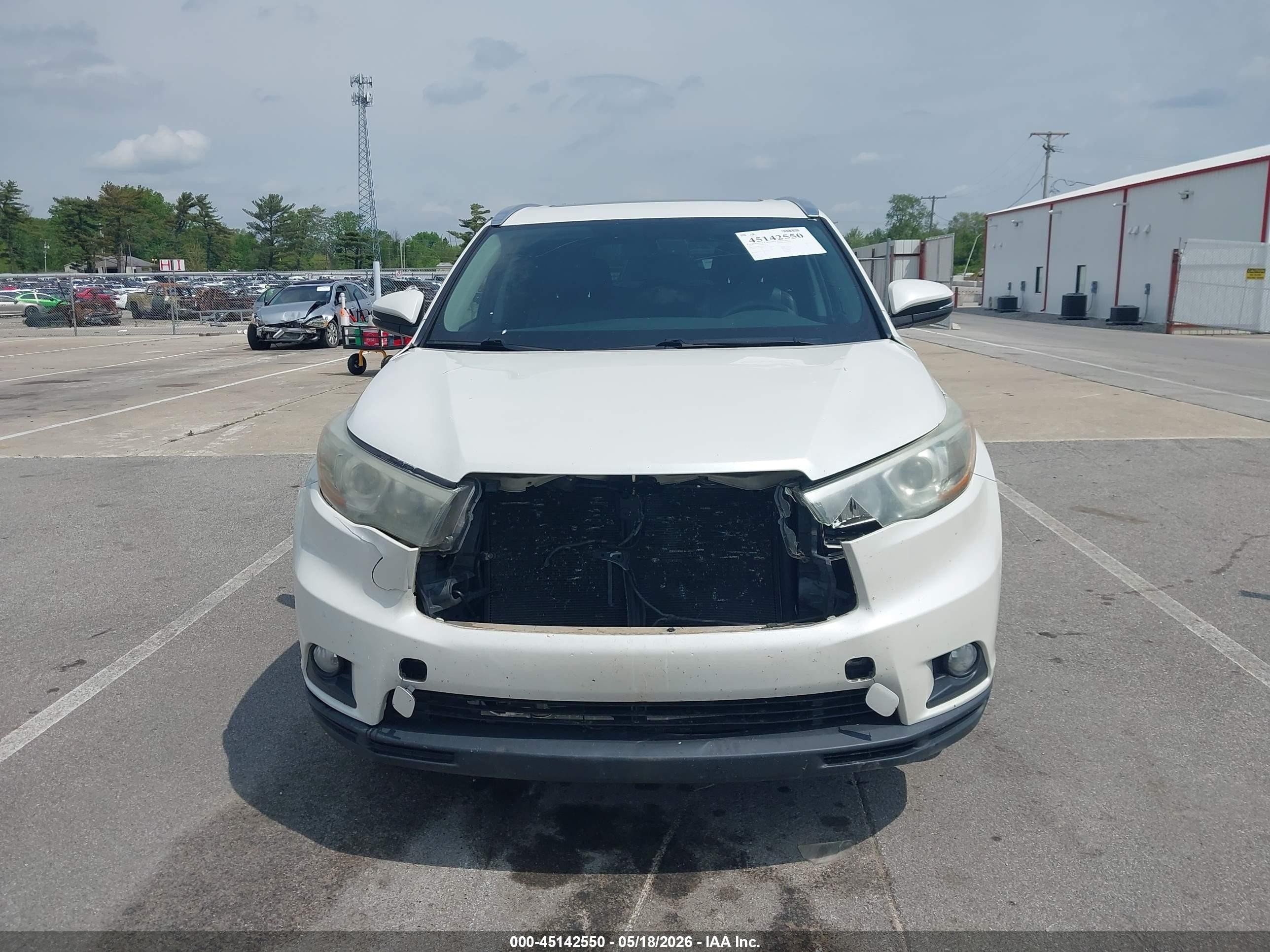 2015 Toyota Highlander Xle V6 White vin: 5TDJKRFH6FS167260