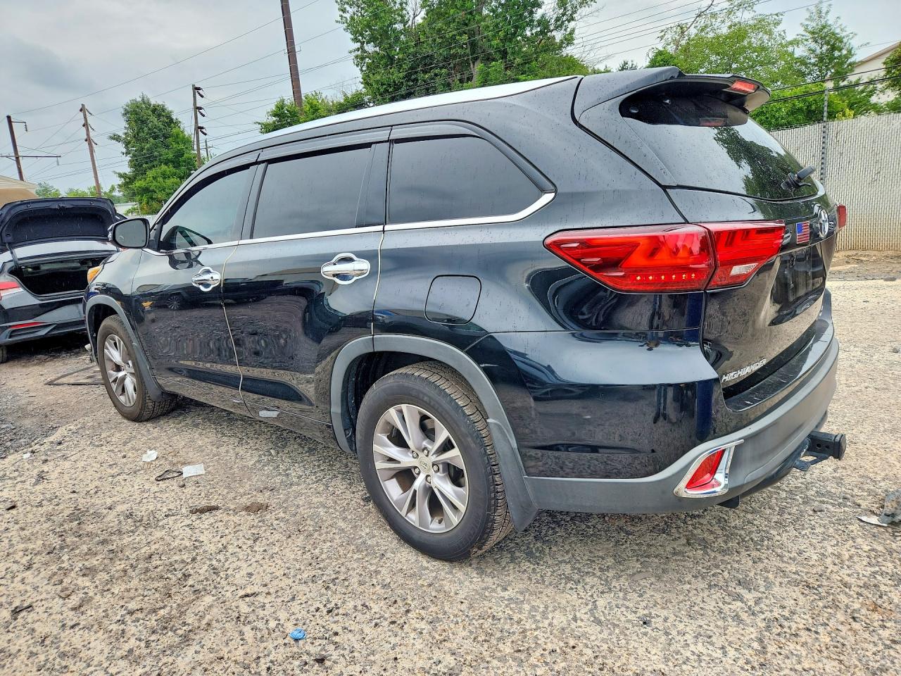 2015 Toyota Highlander Xle Black vin: 5TDJKRFH6FS197584