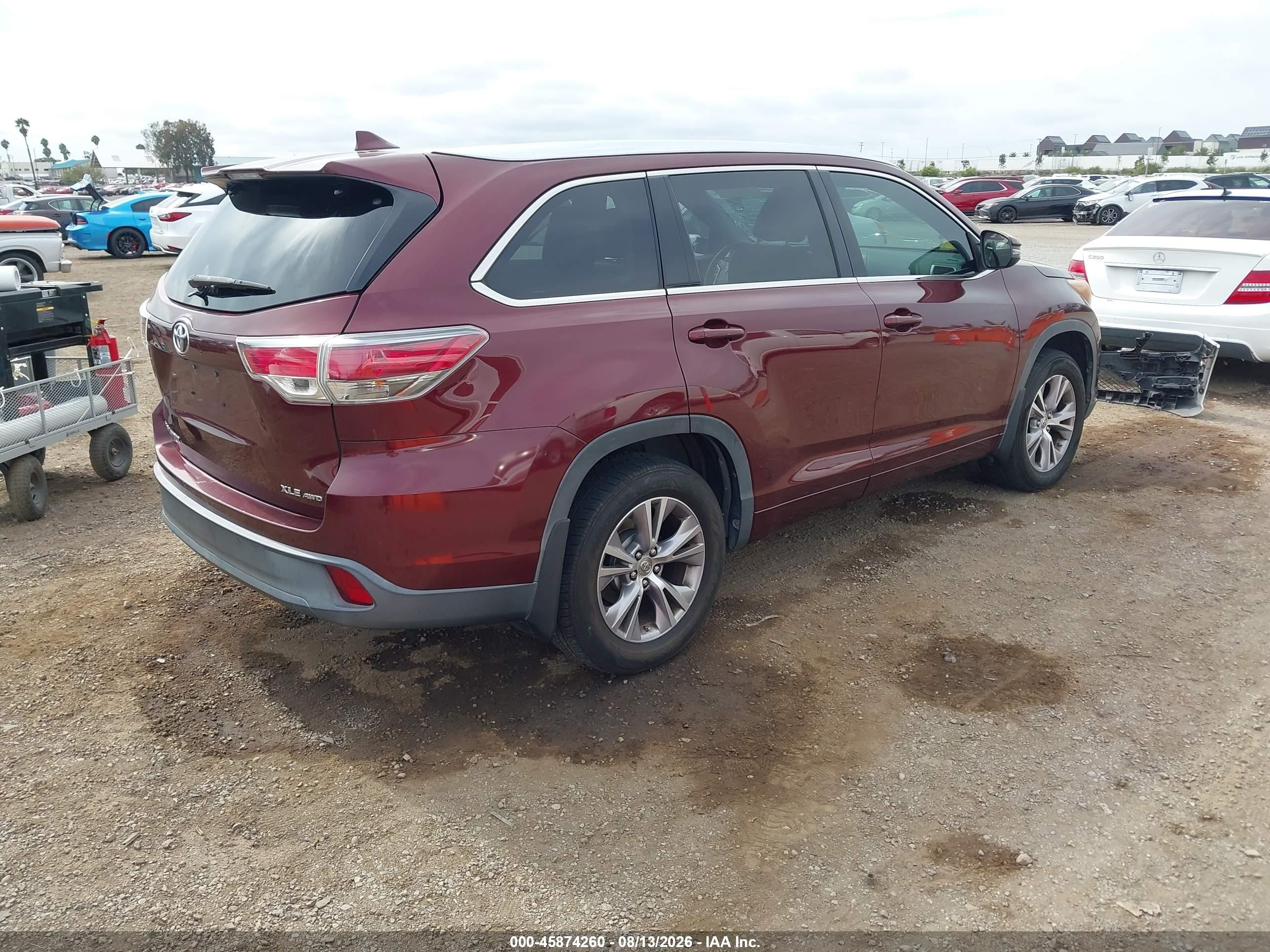 2015 Toyota Highlander Xle V6 Burgundy vin: 5TDJKRFH7FS100019