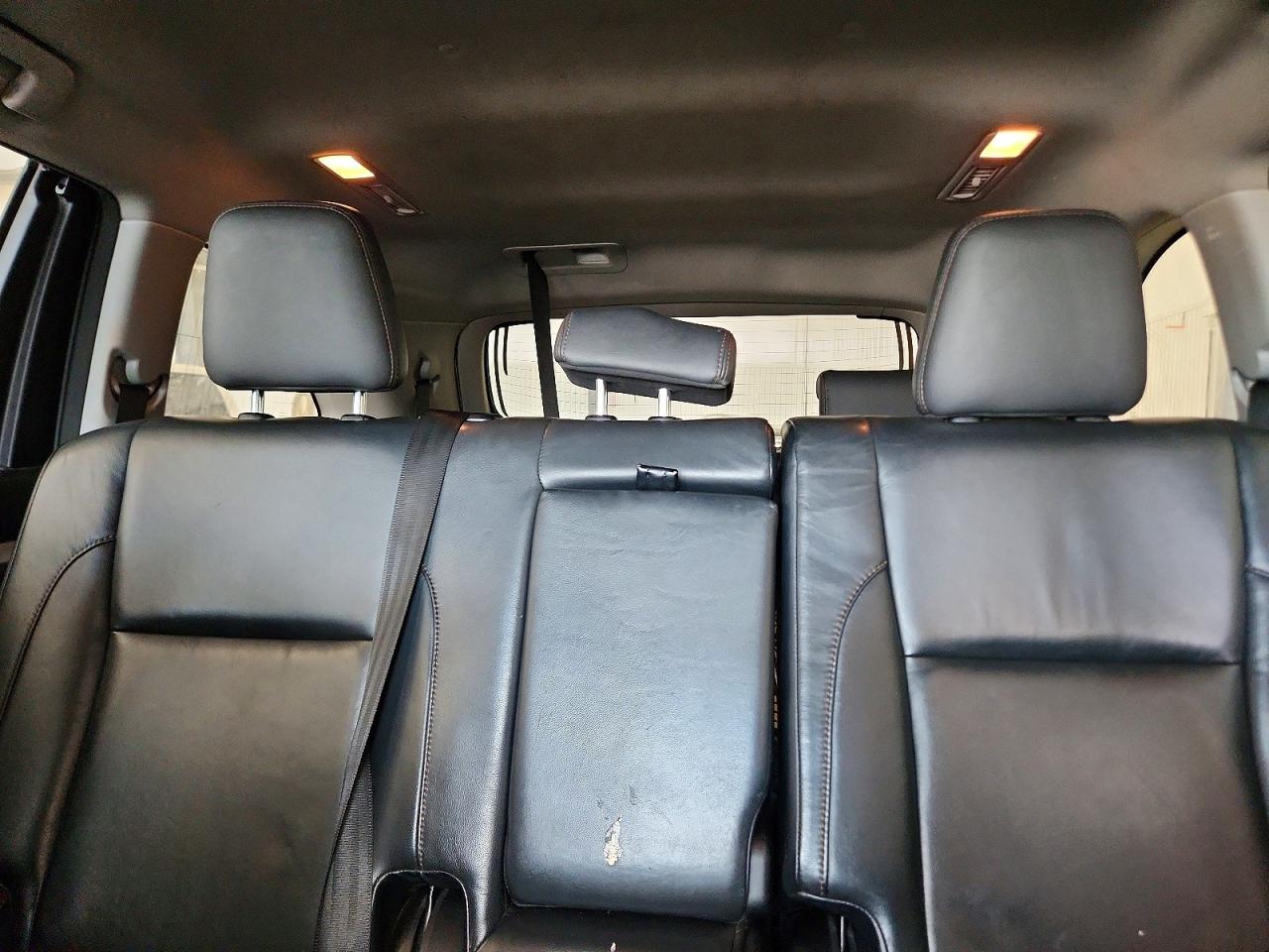 2015 Toyota Highlander Xle White vin: 5TDJKRFH7FS104653
