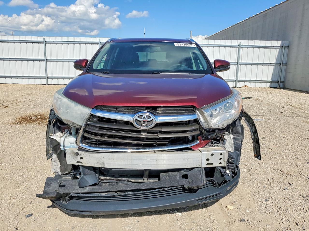 2015 Toyota Highlander Xle Burgundy vin: 5TDJKRFH7FS109321