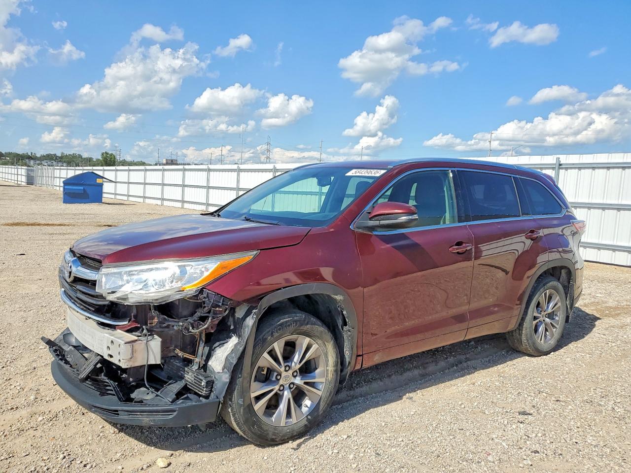 2015 Toyota Highlander Xle Burgundy vin: 5TDJKRFH7FS109321