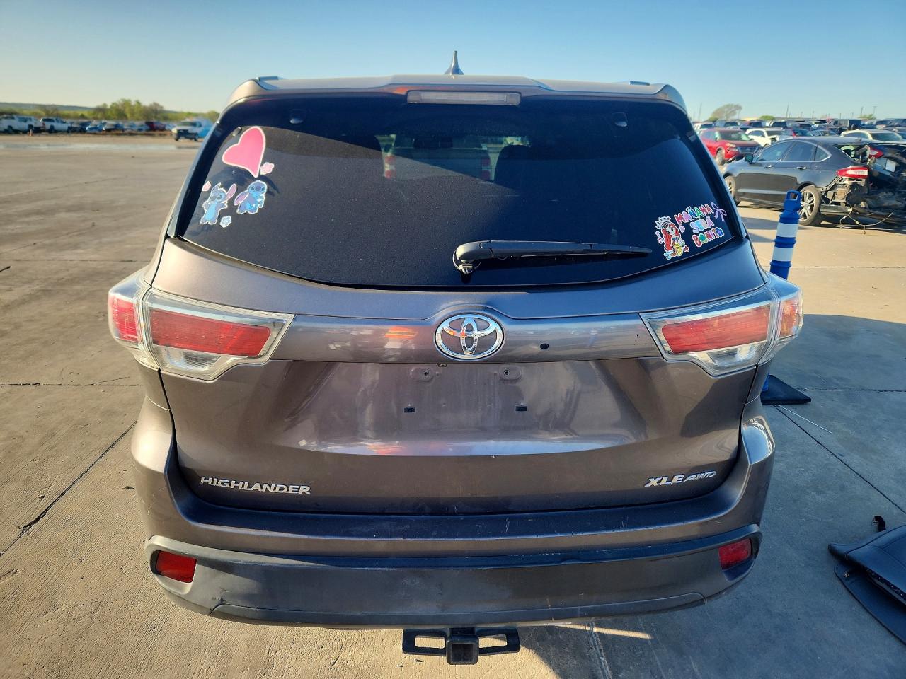 2015 Toyota Highlander Xle Серый vin: 5TDJKRFH7FS141119