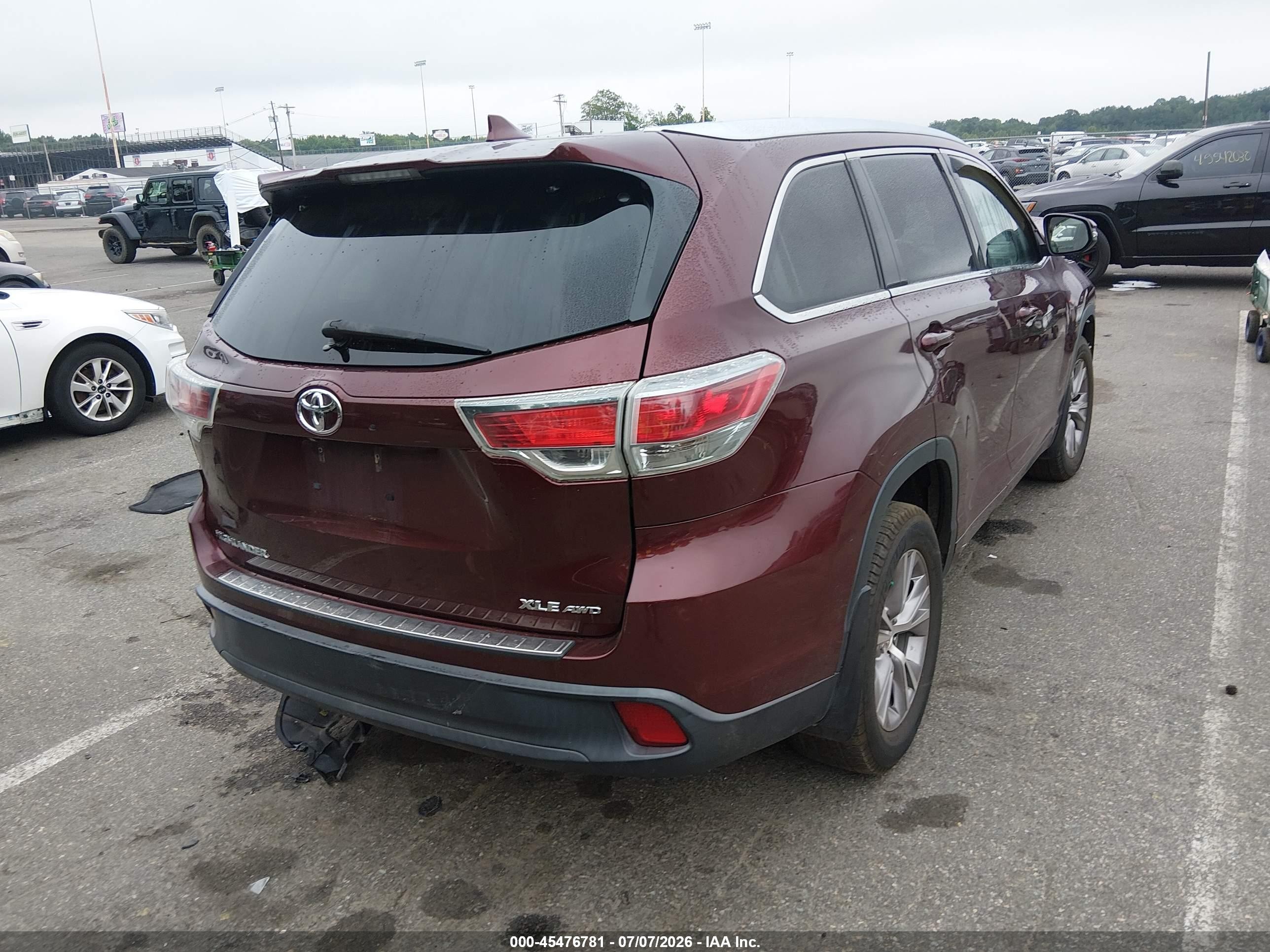 2015 Toyota Highlander Xle Red vin: 5TDJKRFH7FS178266