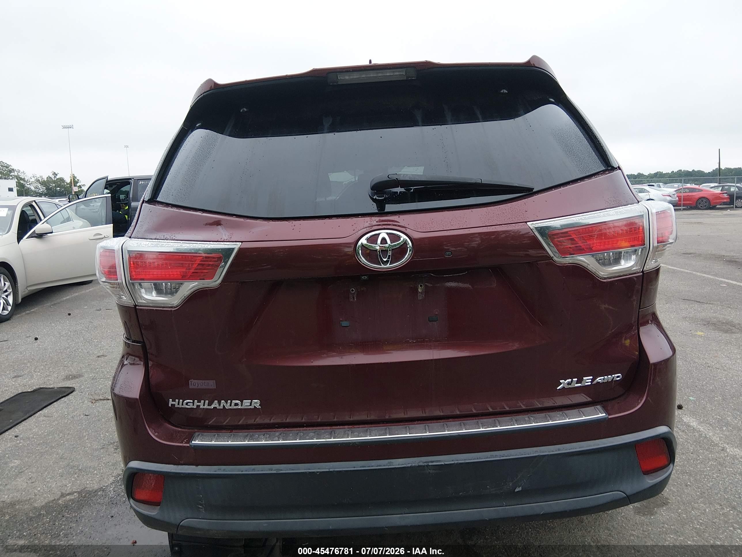 2015 Toyota Highlander Xle Red vin: 5TDJKRFH7FS178266