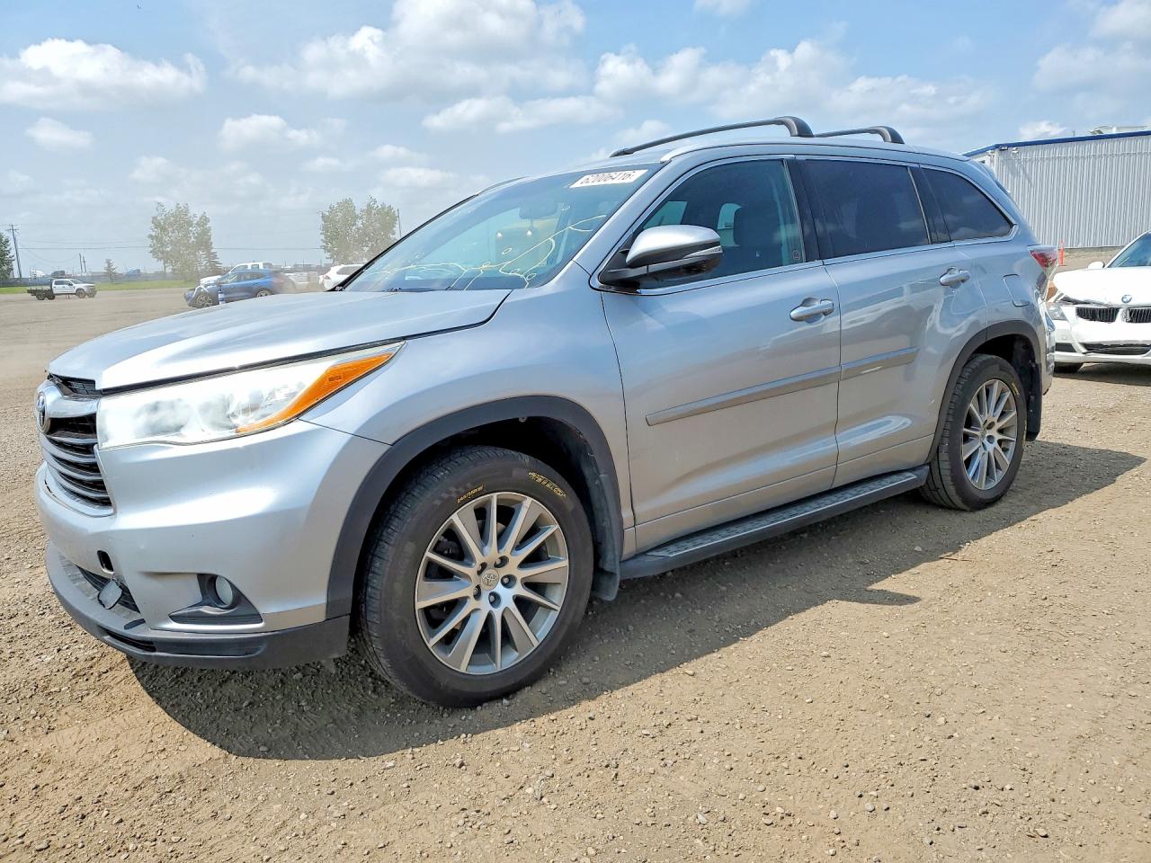 2015 Toyota Highlander Xle Silver vin: 5TDJKRFH7FS188750