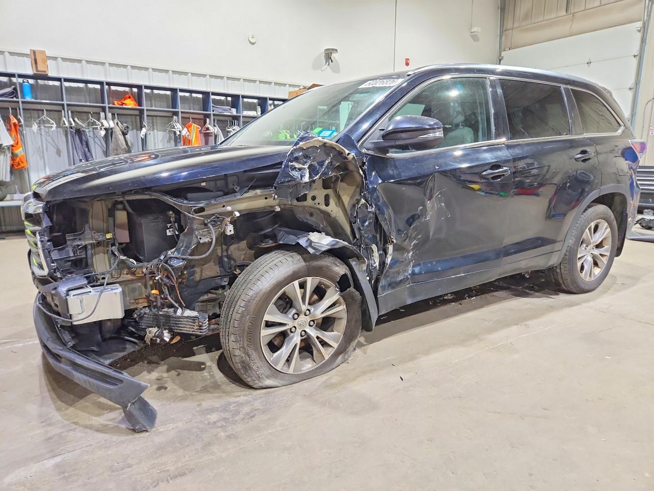 2015 Toyota Highlander Xle Черный vin: 5TDJKRFH7FS214666