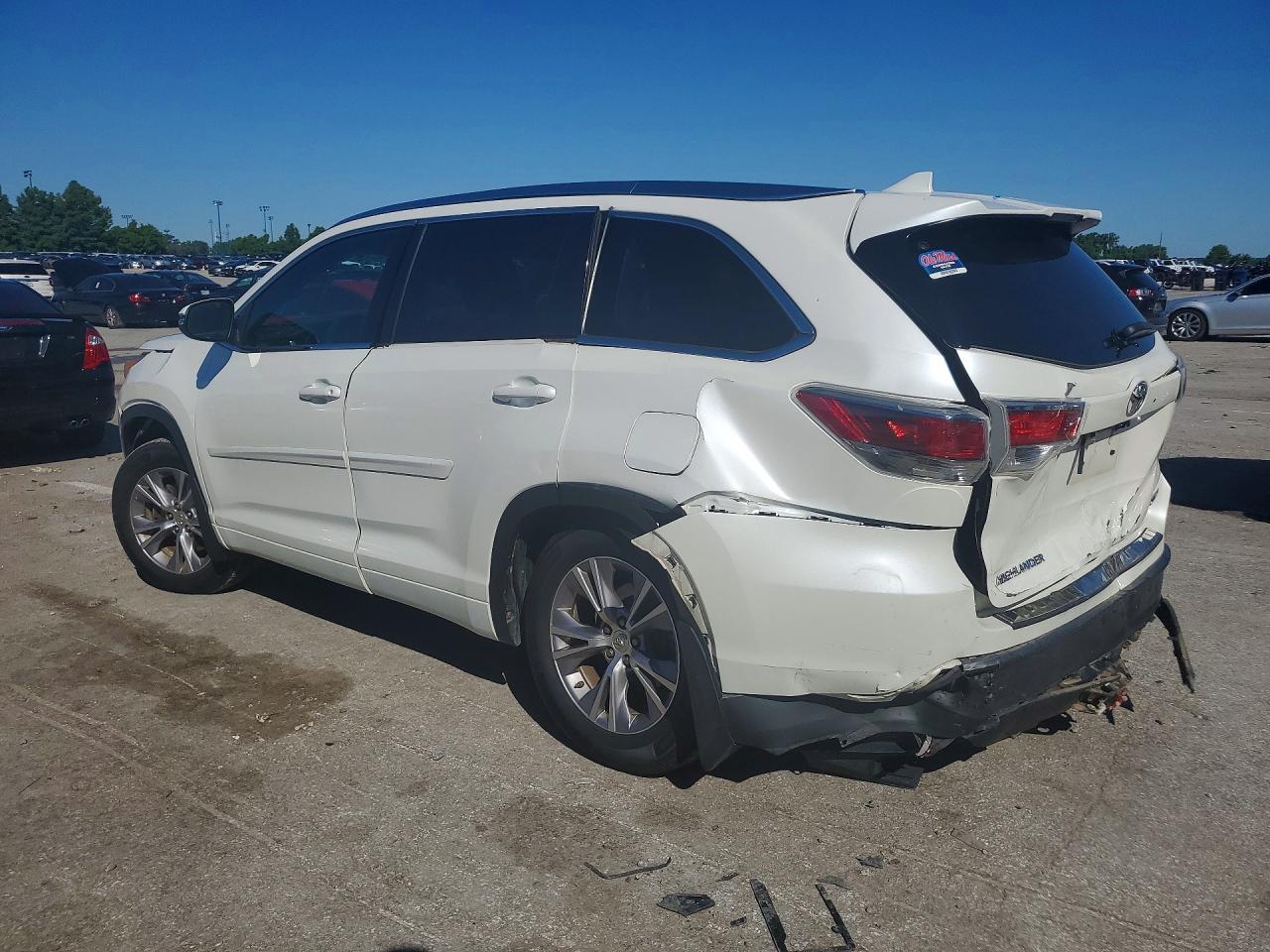 2014 Toyota Highlander Xle White vin: 5TDJKRFH8ES033915