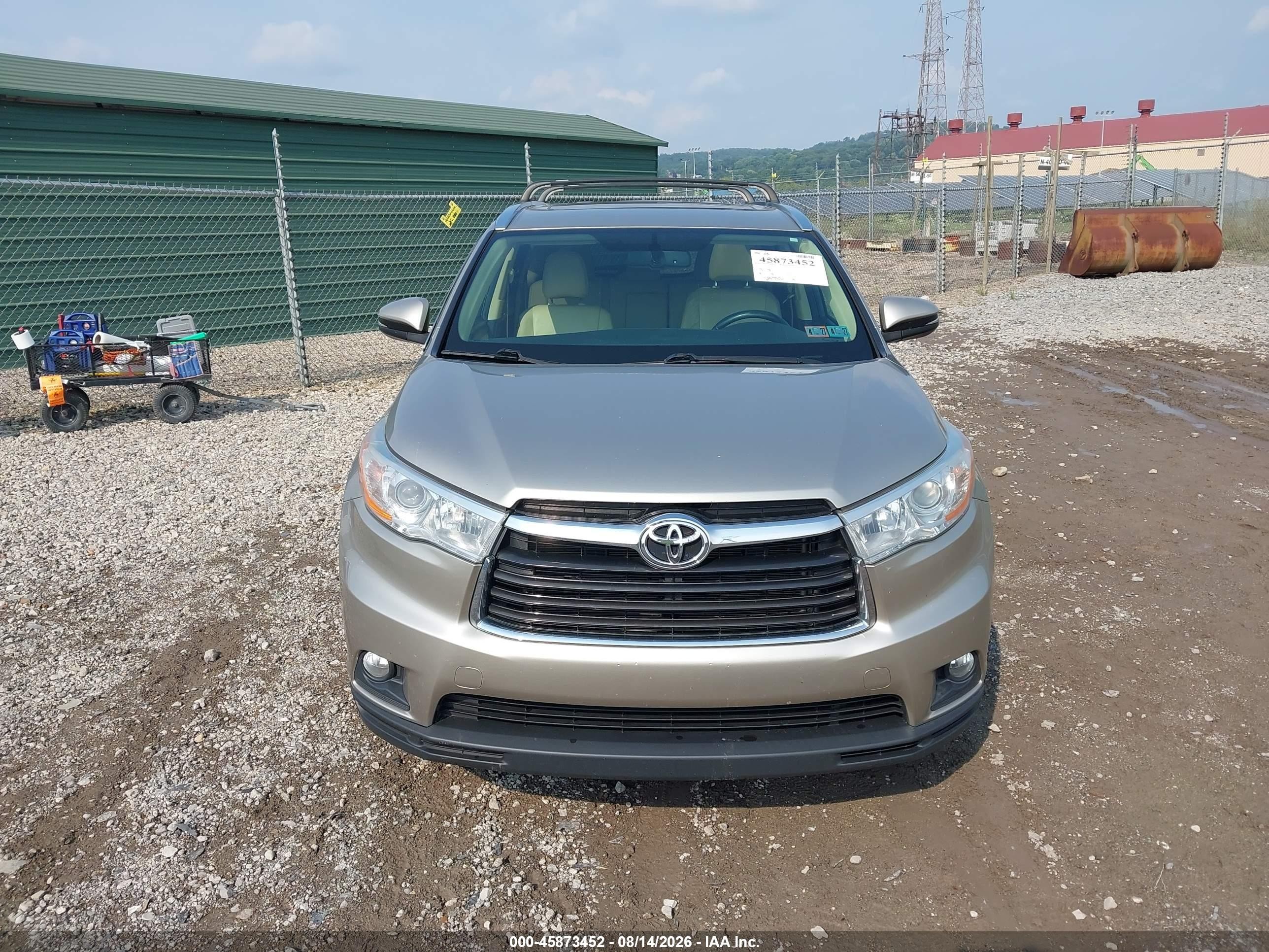 2014 Toyota Highlander Xle V6 Tan vin: 5TDJKRFH8ES055607