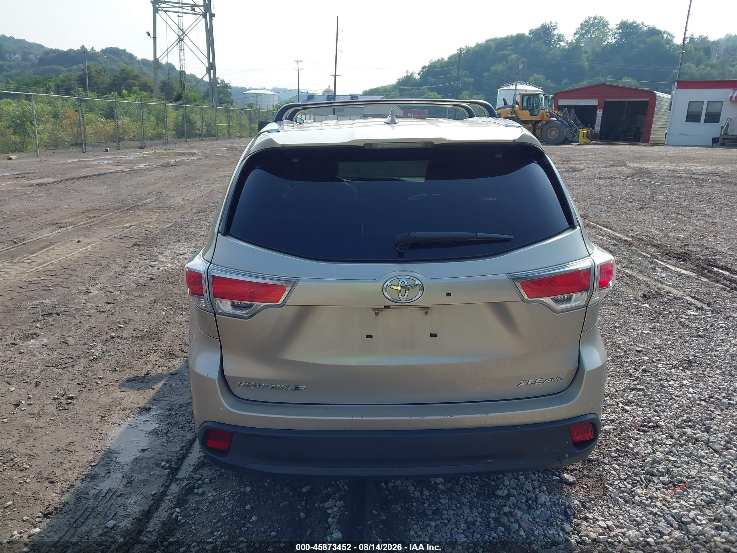 2014 Toyota Highlander Xle V6 Tan vin: 5TDJKRFH8ES055607