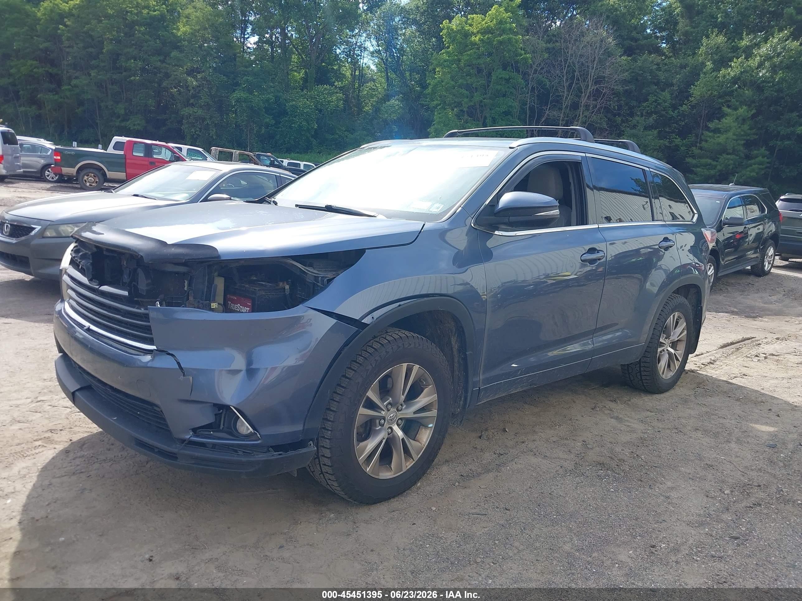 2015 Toyota Highlander Xle V6 Blue vin: 5TDJKRFH8FS102622