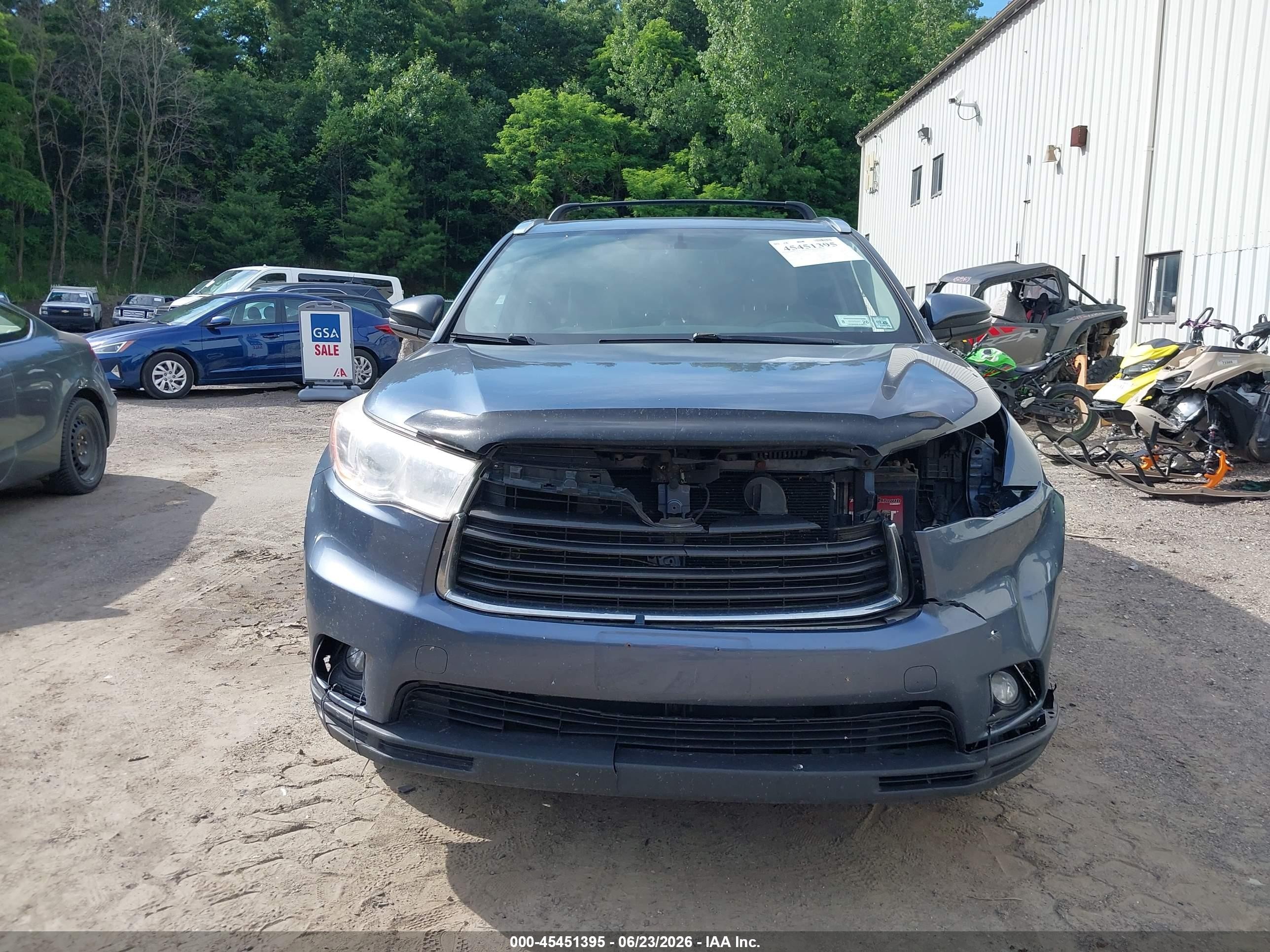 2015 Toyota Highlander Xle V6 Blue vin: 5TDJKRFH8FS102622