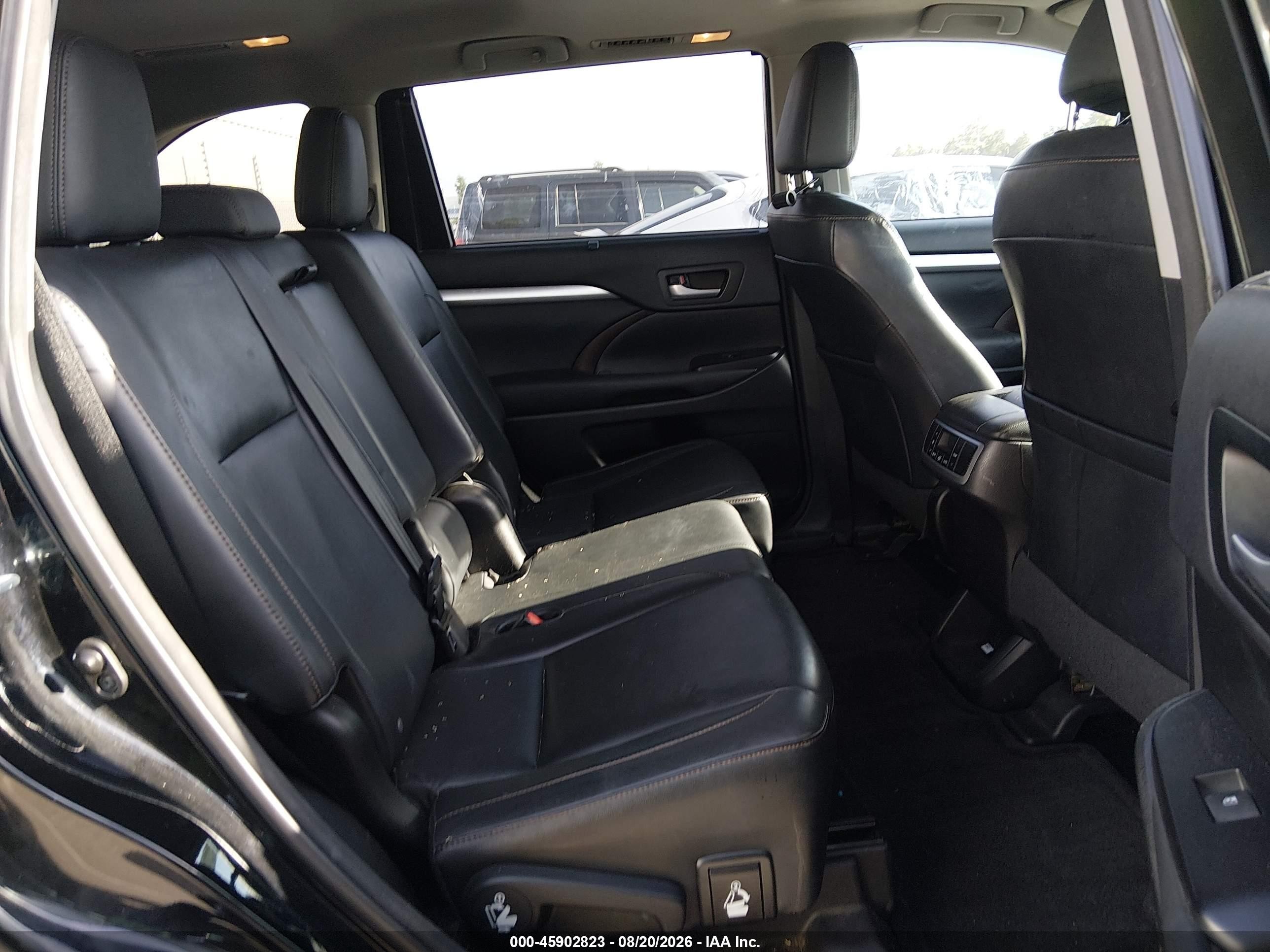 2015 Toyota Highlander Xle V6 Black vin: 5TDJKRFH8FS105553