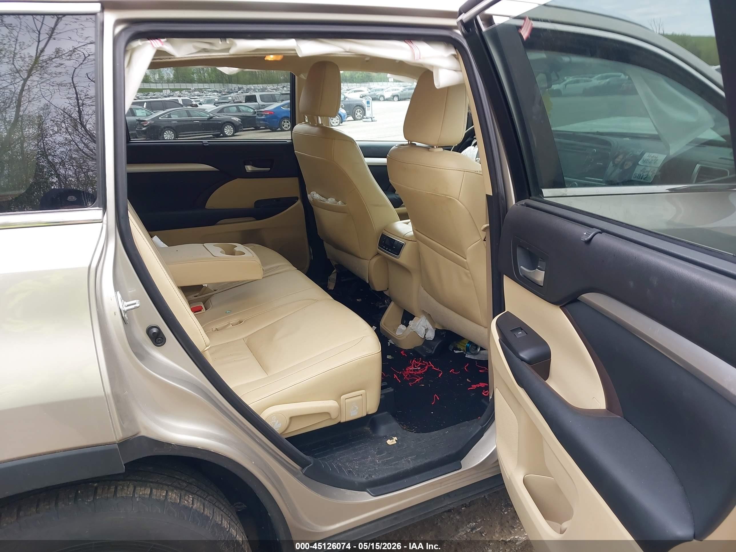 2015 Toyota Highlander Xle V6 Beige vin: 5TDJKRFH8FS117279