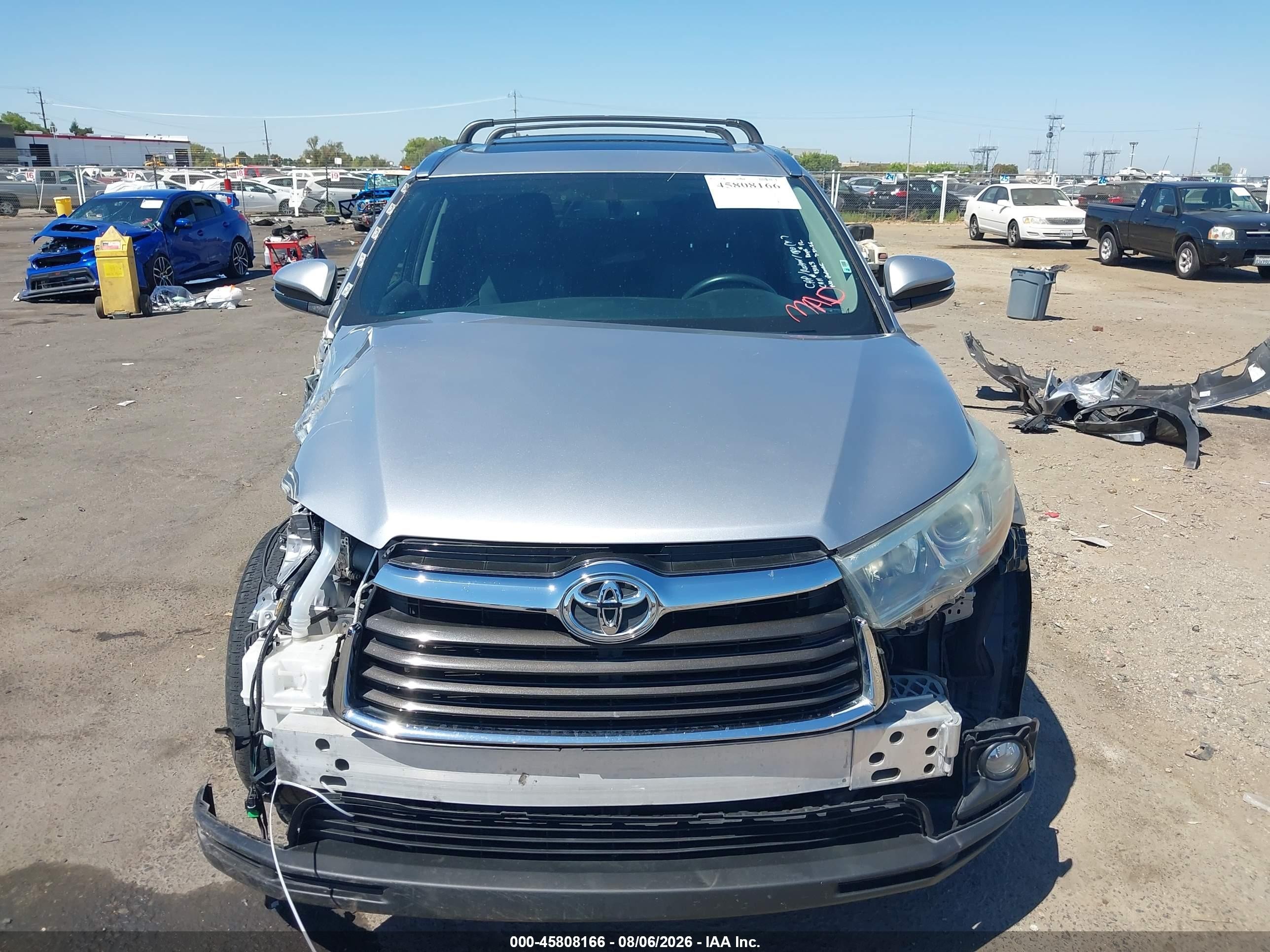 2015 Toyota Highlander Xle V6 Gray vin: 5TDJKRFH8FS126127