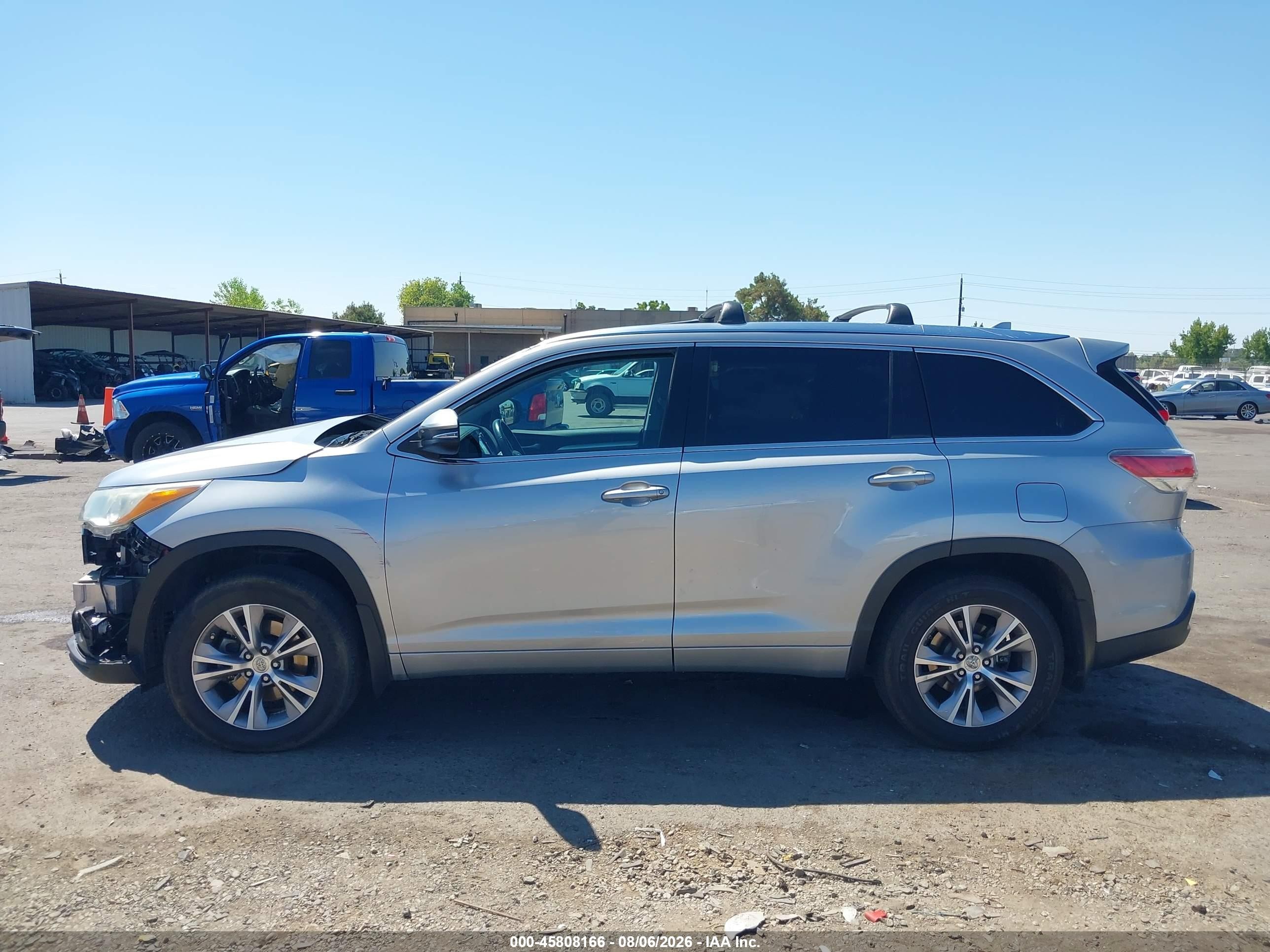 2015 Toyota Highlander Xle V6 Gray vin: 5TDJKRFH8FS126127
