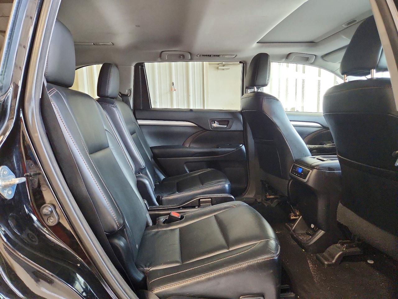 2015 Toyota Highlander Xle Black vin: 5TDJKRFH8FS154994