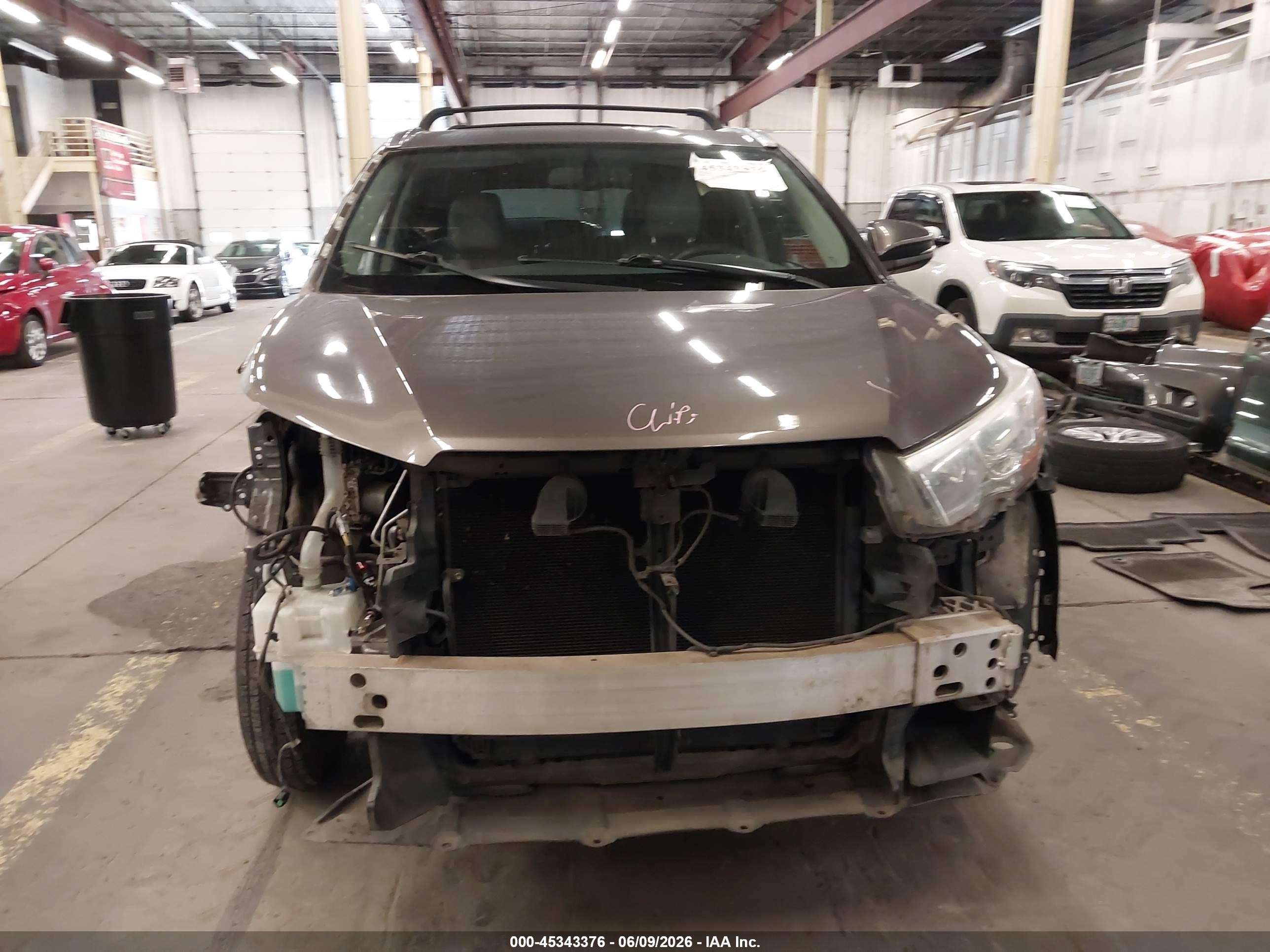 2015 Toyota Highlander Xle V6 Brown vin: 5TDJKRFH8FS158513