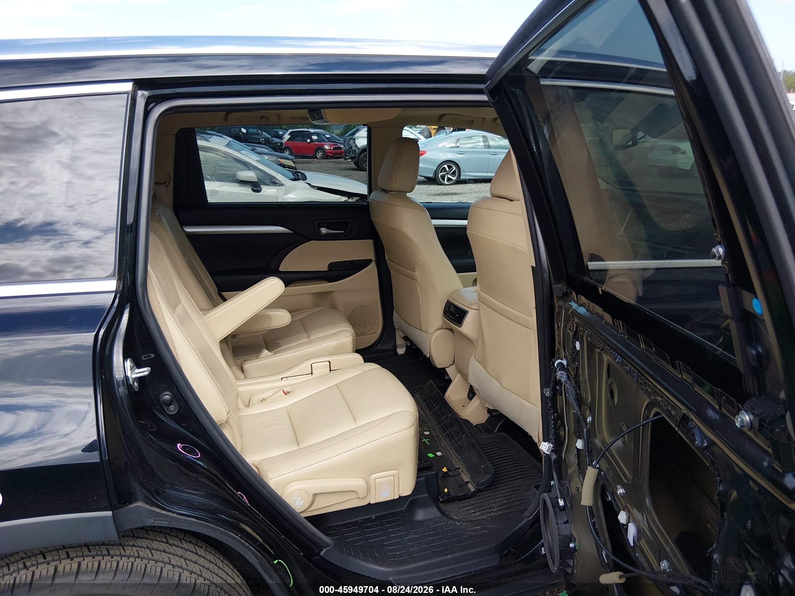 2015 Toyota Highlander Xle V6 Black vin: 5TDJKRFH8FS186151